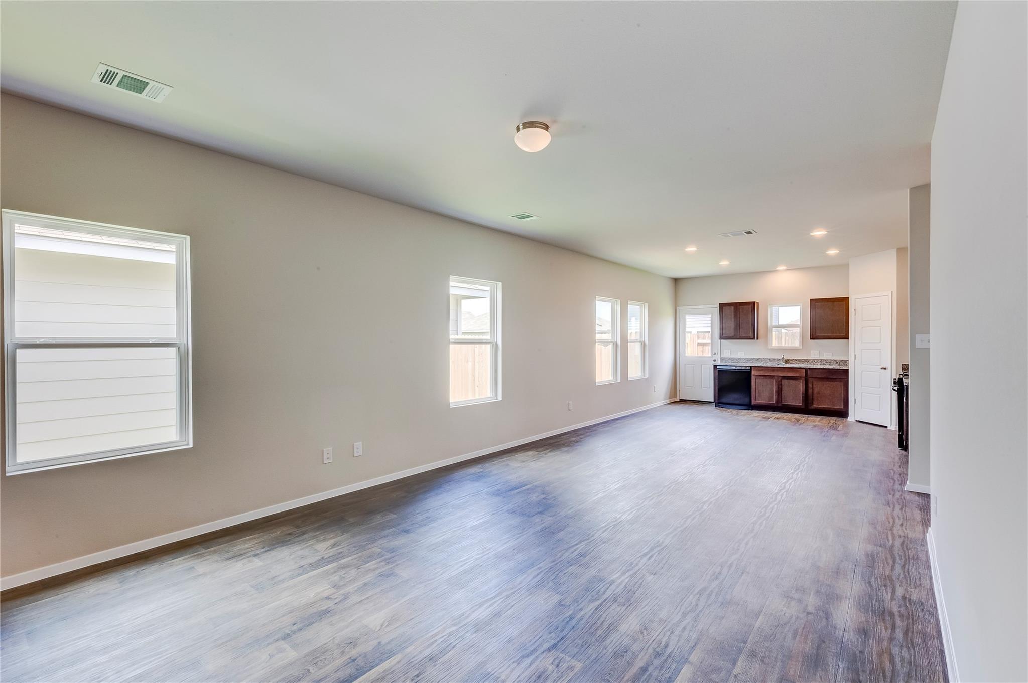 274 Jade St, Maxwell, TX 78656