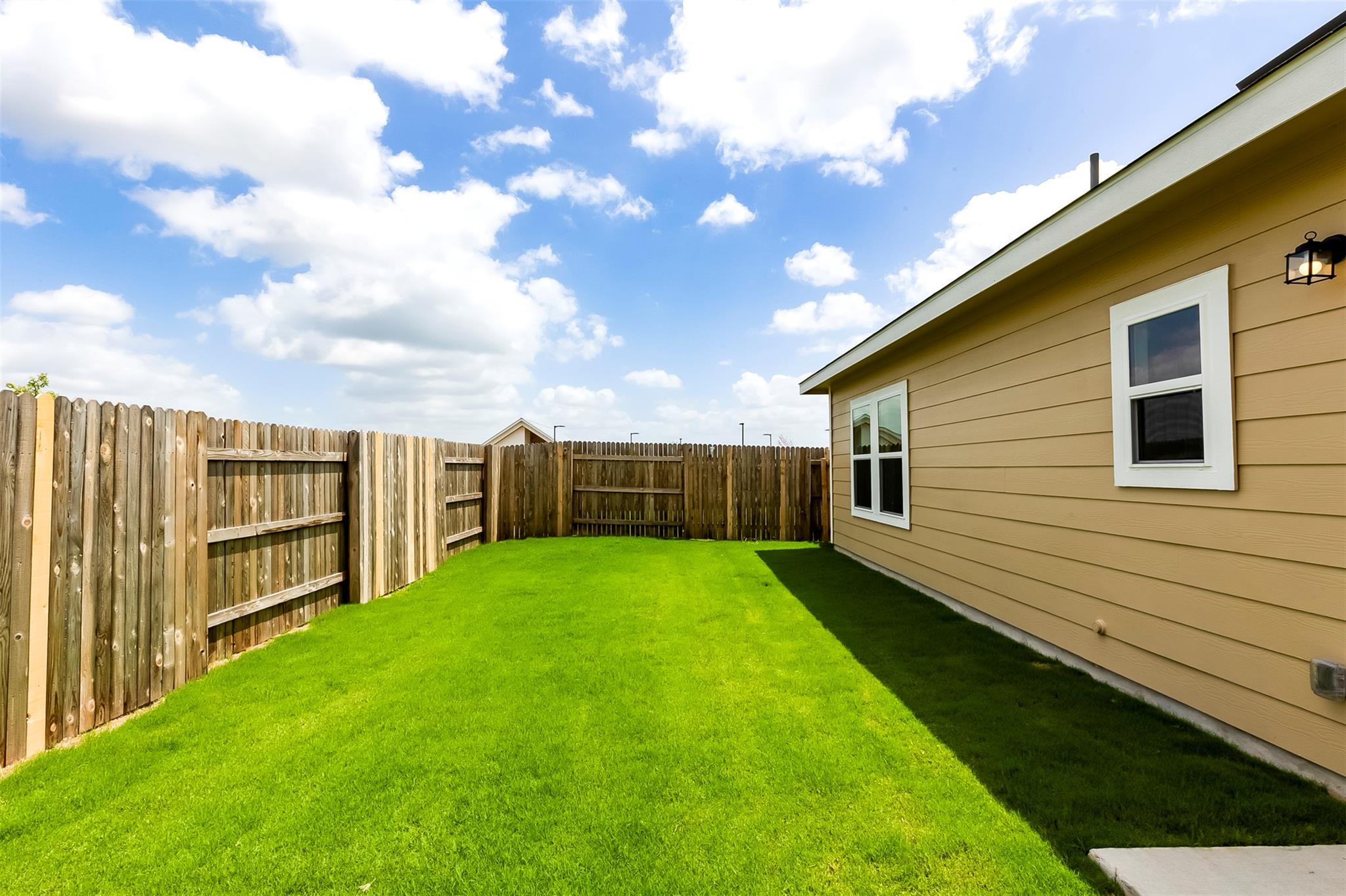 274 Jade St, Maxwell, TX 78656