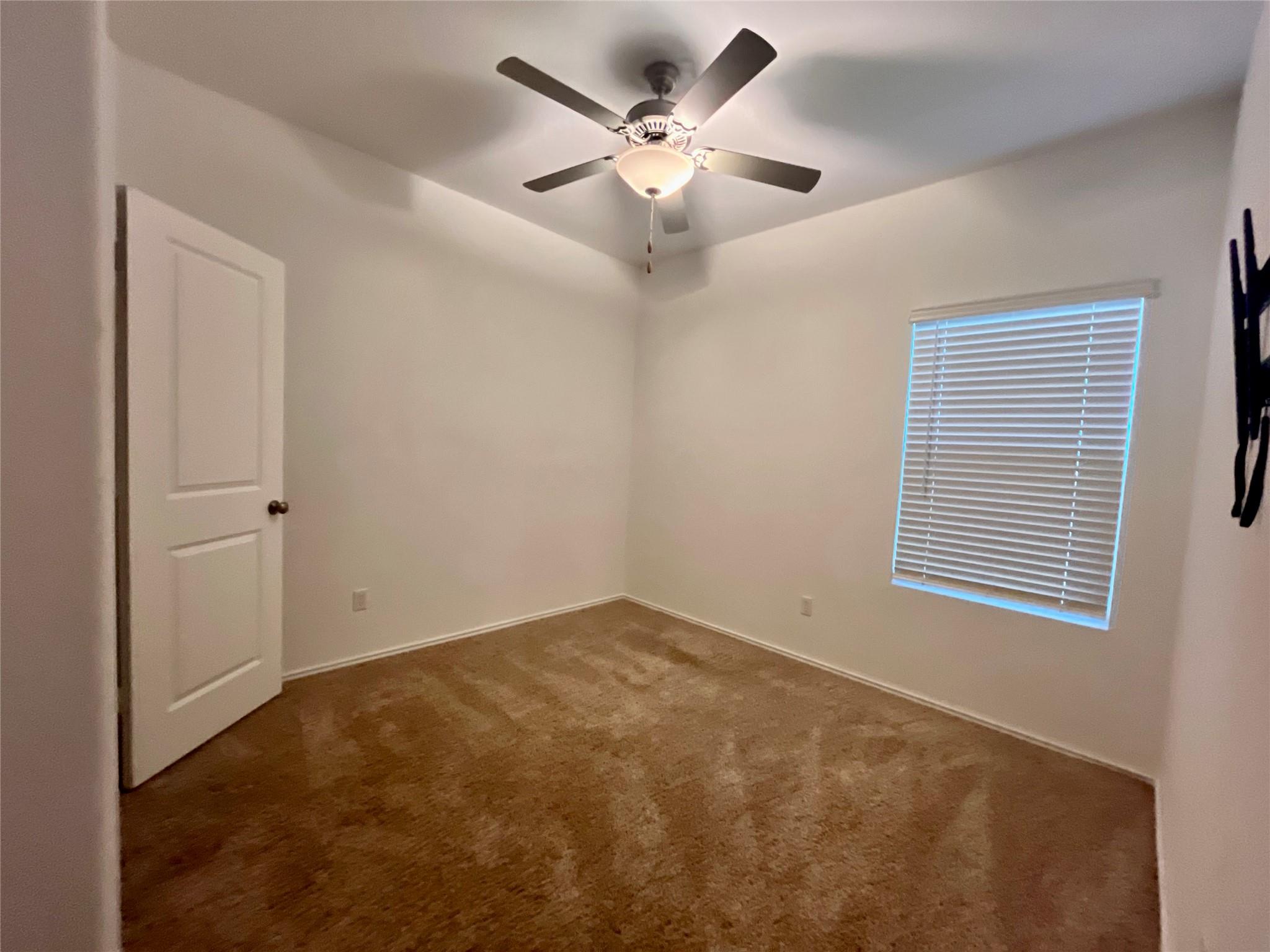 325 Geode Gln, San Marcos, TX 78656