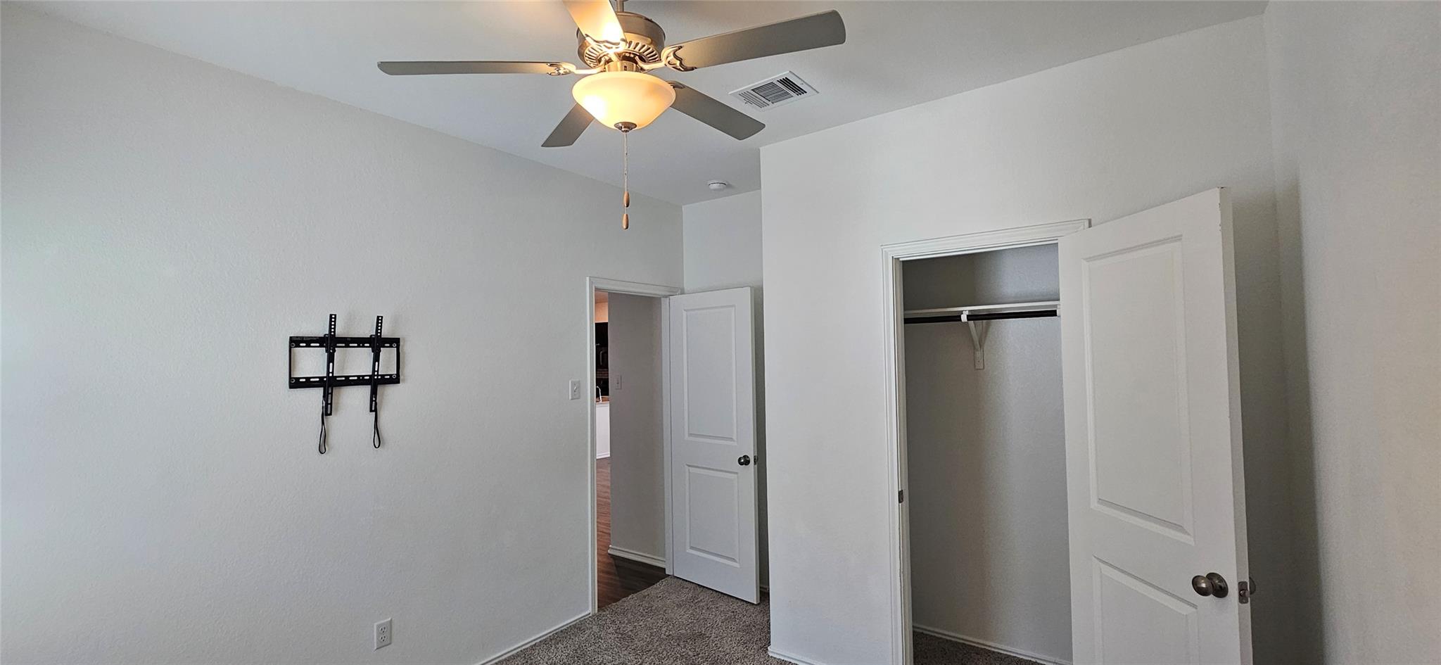 325 Geode Gln, San Marcos, TX 78656