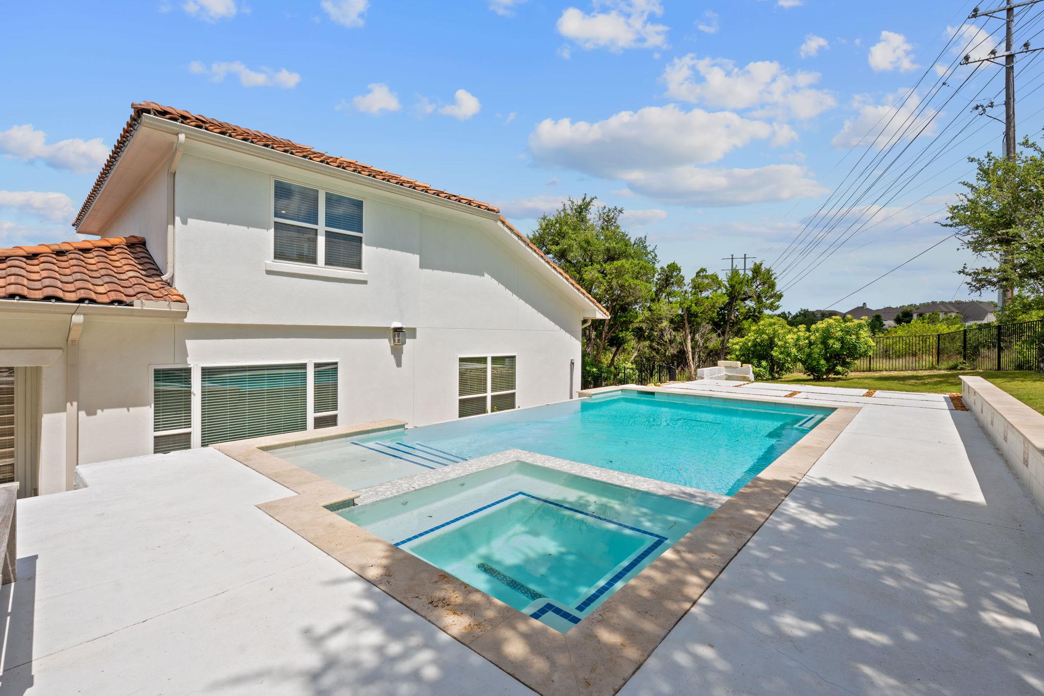 104 Majestic Arroyo Way, Lakeway, TX 78738