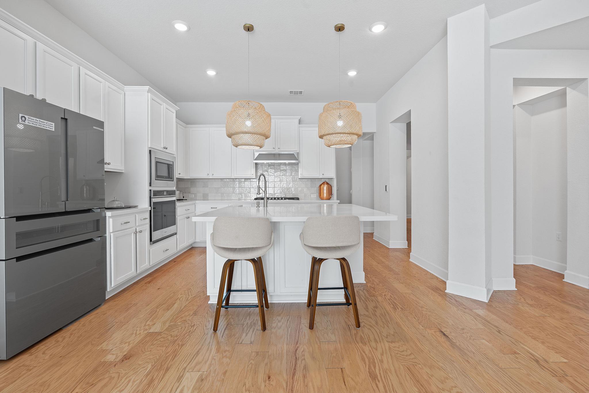 104 Majestic Arroyo Way, Lakeway, TX 78738