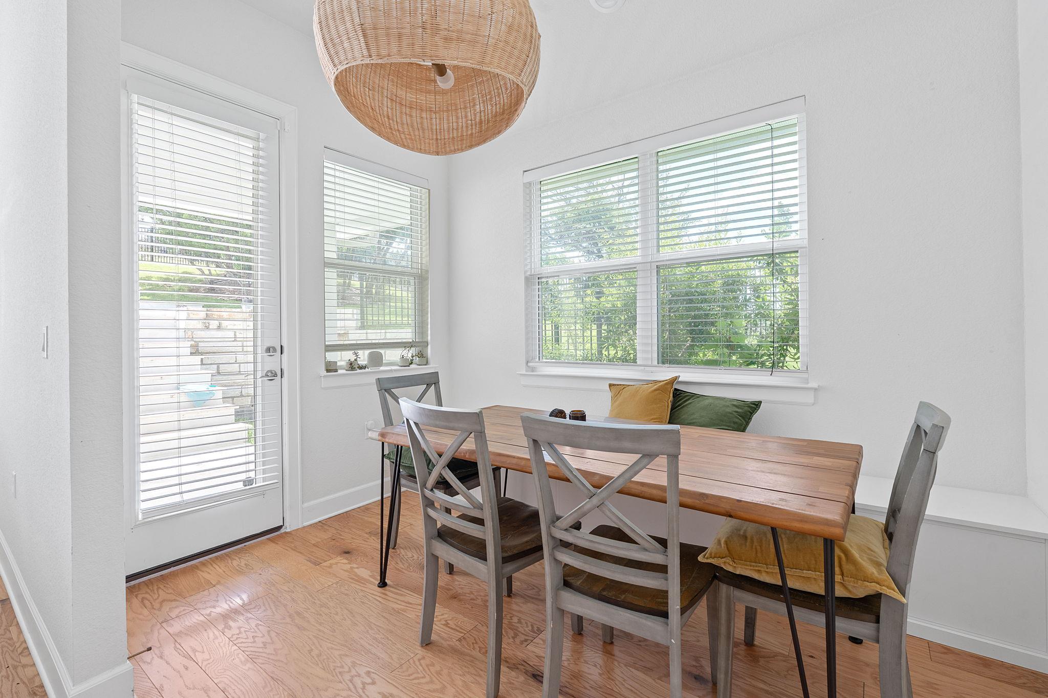 104 Majestic Arroyo Way, Lakeway, TX 78738