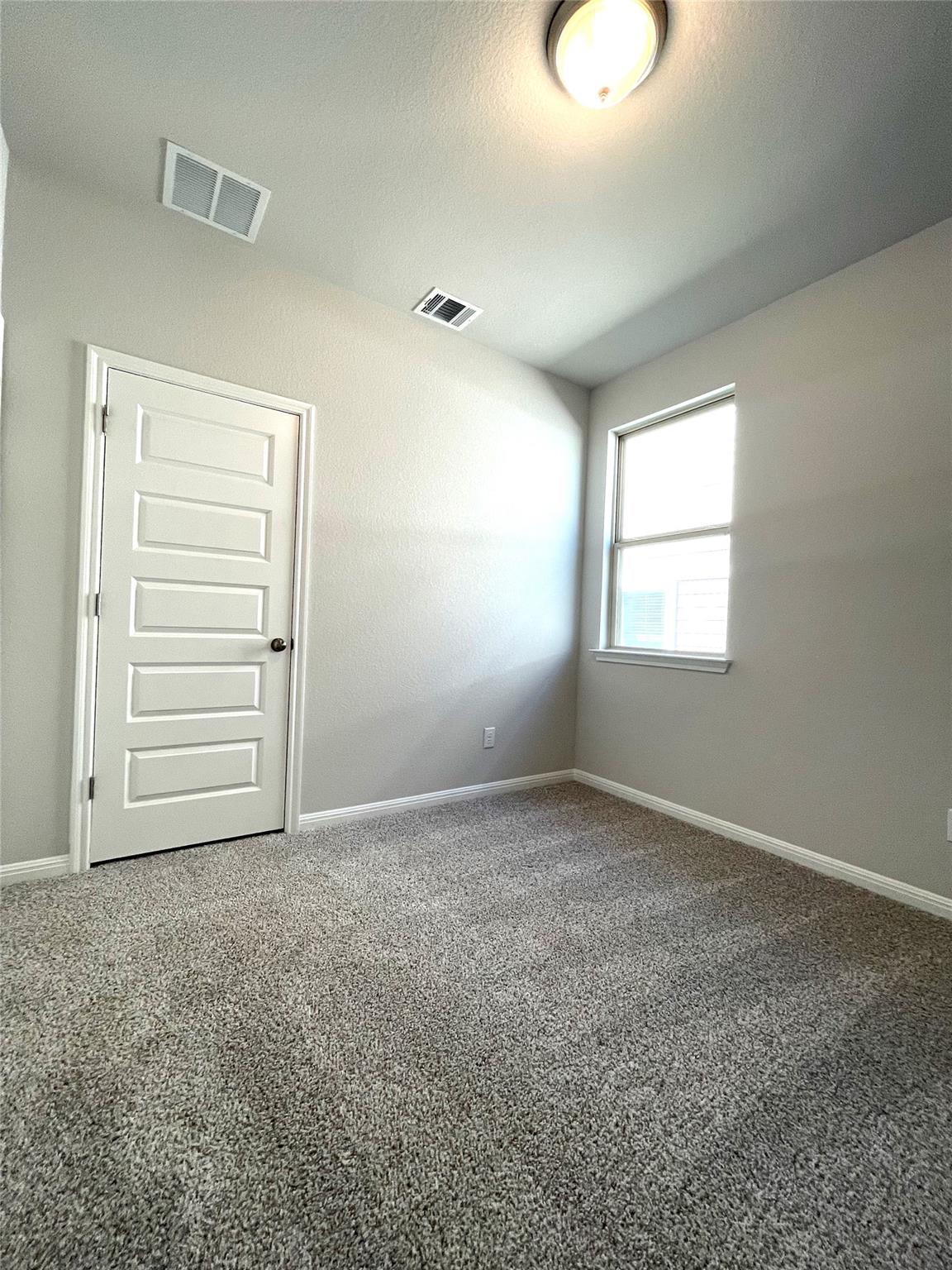 121 Old Stagecoach Rd, Jarrell, TX 76537