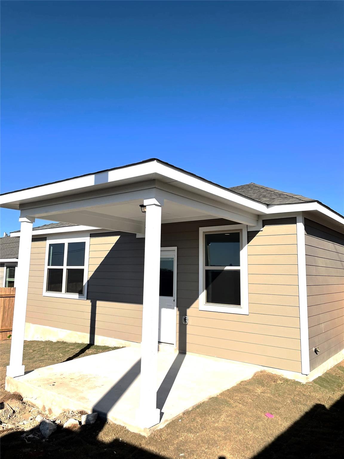 121 Old Stagecoach Rd, Jarrell, TX 76537