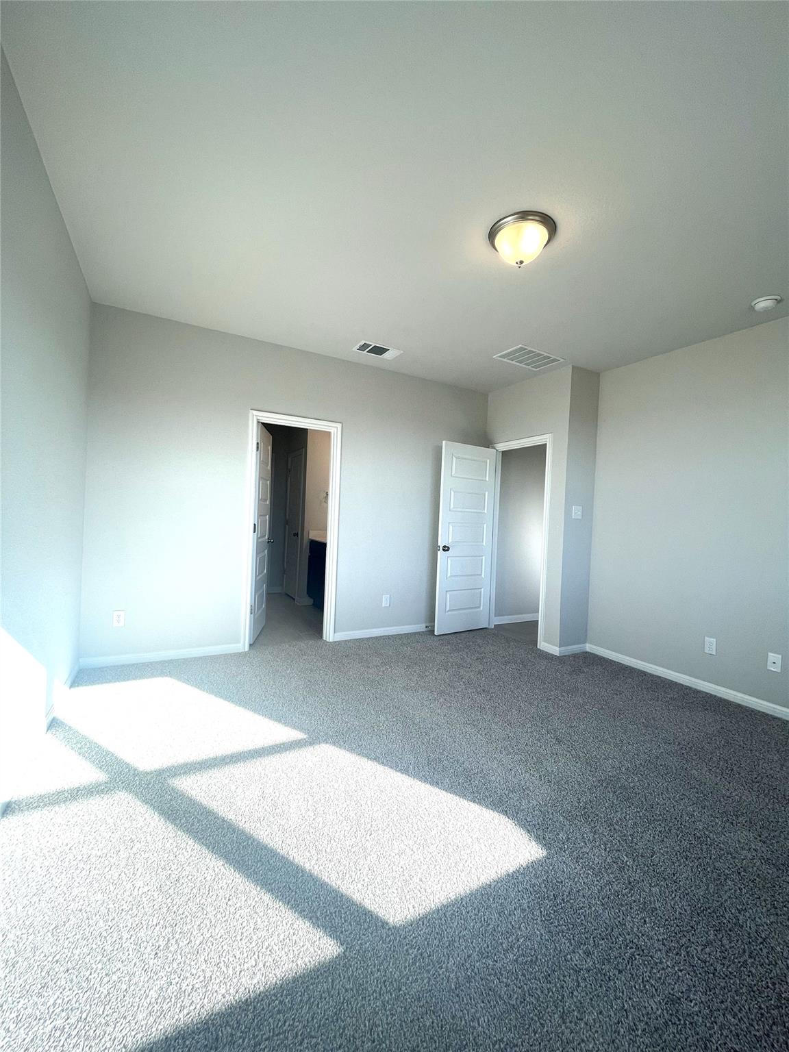 121 Old Stagecoach Rd, Jarrell, TX 76537