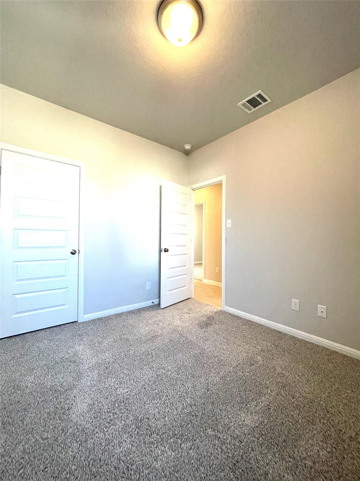 121 Old Stagecoach Rd, Jarrell, TX 76537