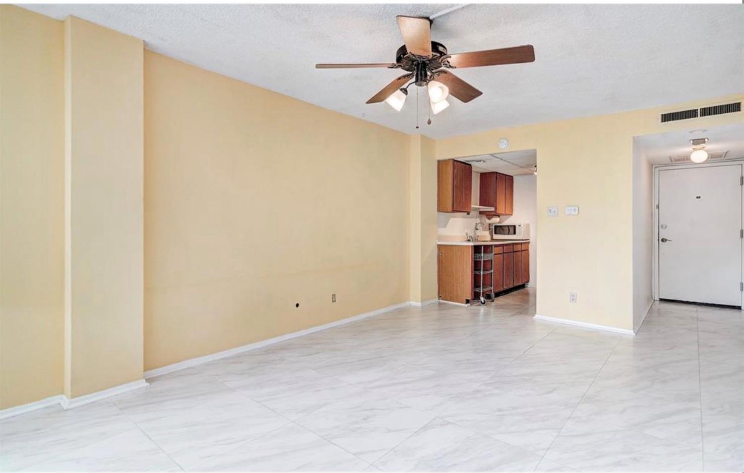 1800 Lavaca St # A-106, Austin, TX 78701