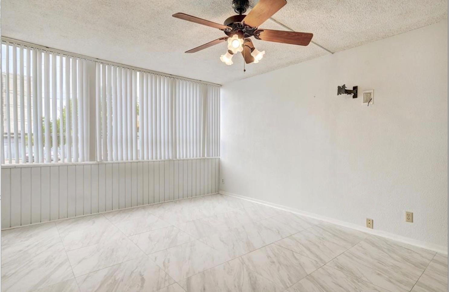 1800 Lavaca St # A-106, Austin, TX 78701