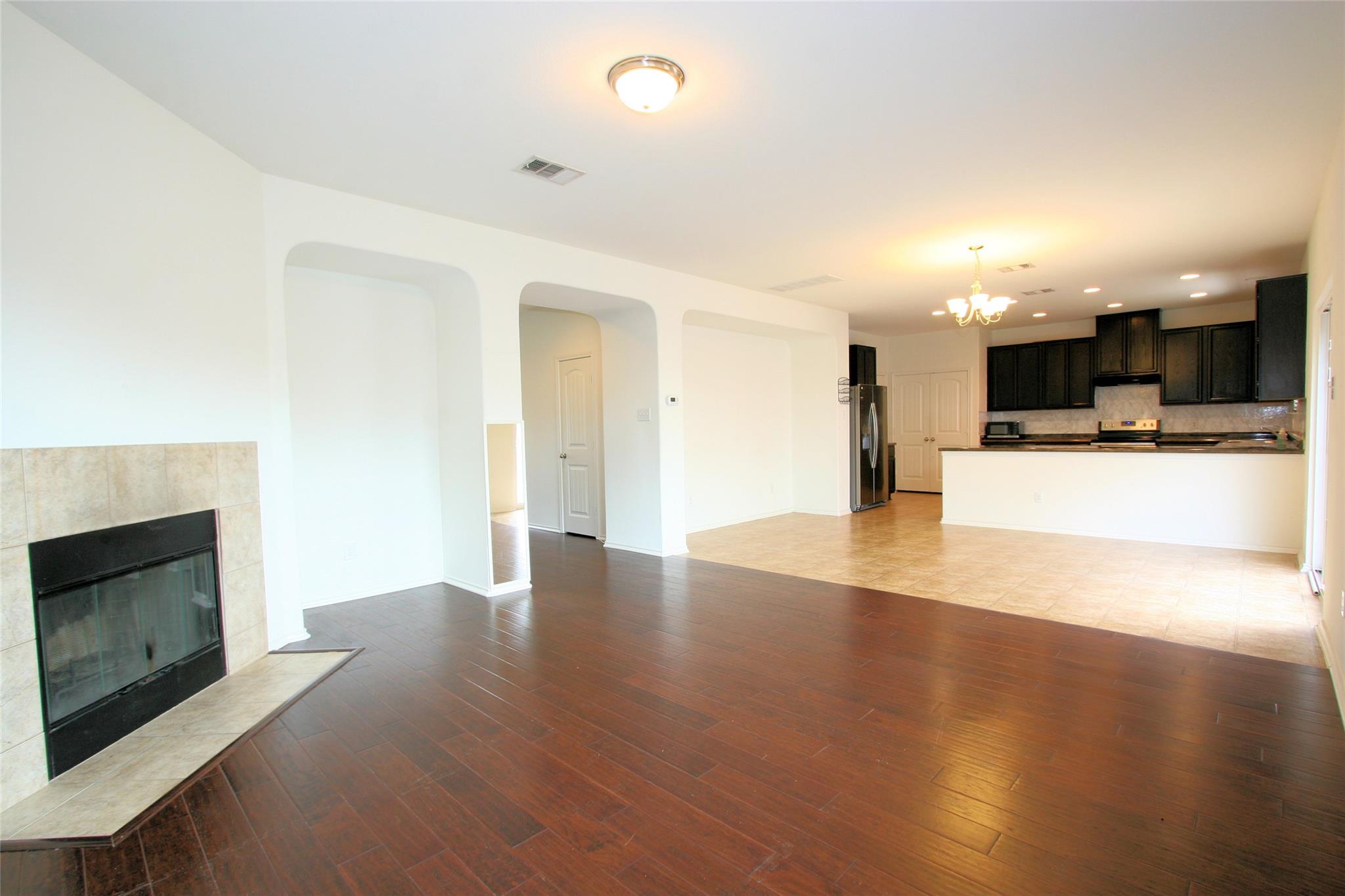 909 Lily Pad, Leander, TX 78641