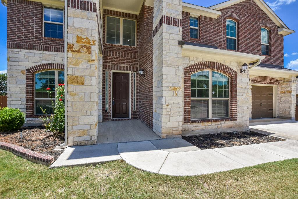 2521 Blended Tree Ranch Dr, Leander, TX 78641