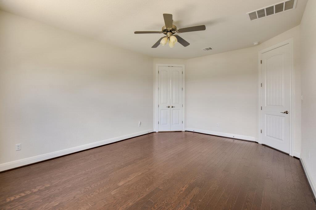 2521 Blended Tree Ranch Dr, Leander, TX 78641