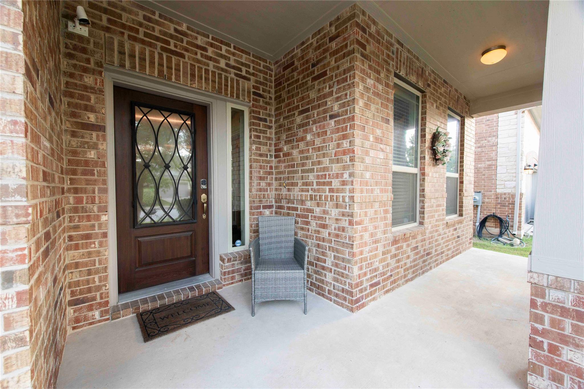 3661 Bainbridge St, Round Rock, TX 78681