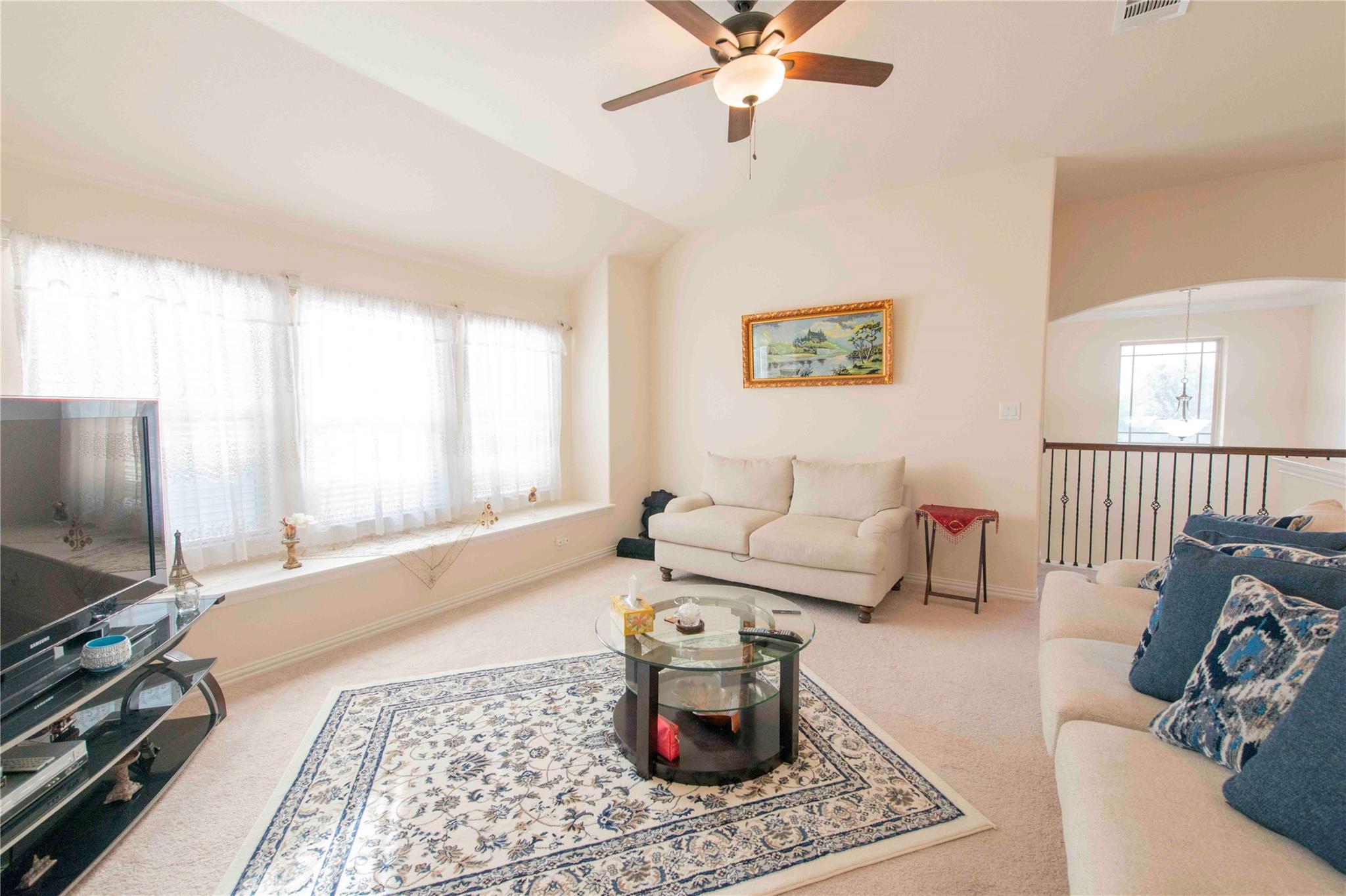 3661 Bainbridge St, Round Rock, TX 78681