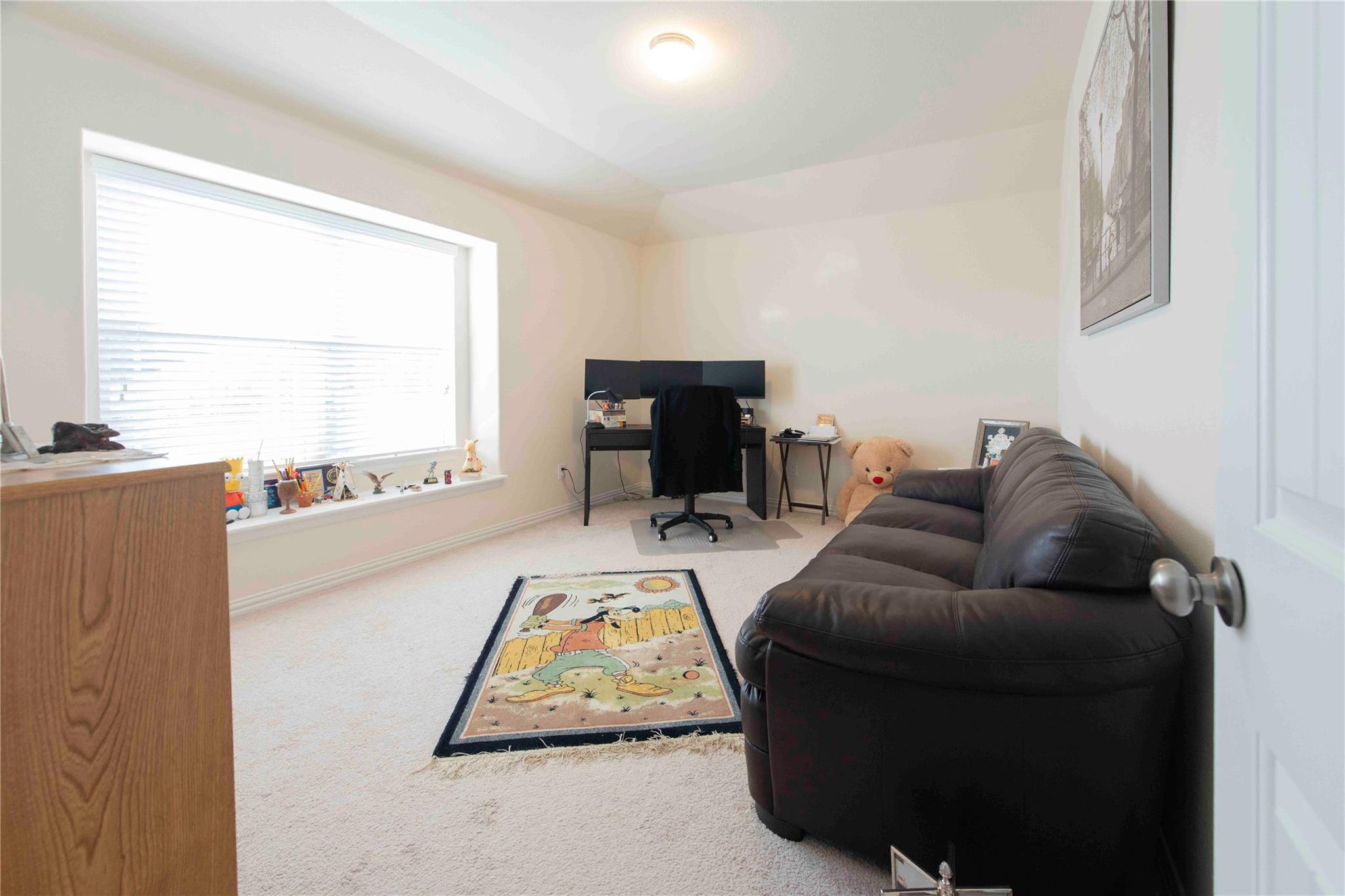 3661 Bainbridge St, Round Rock, TX 78681