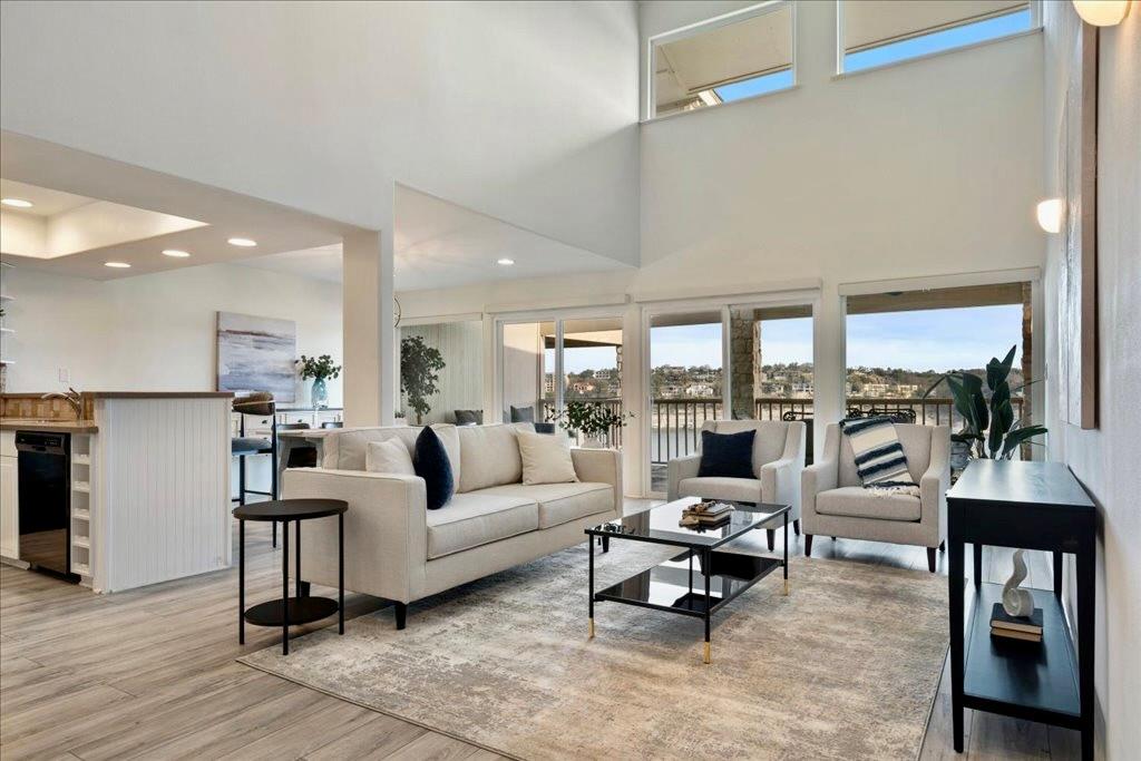 18231 Lakepoint Cv, Lago Vista, TX 78645