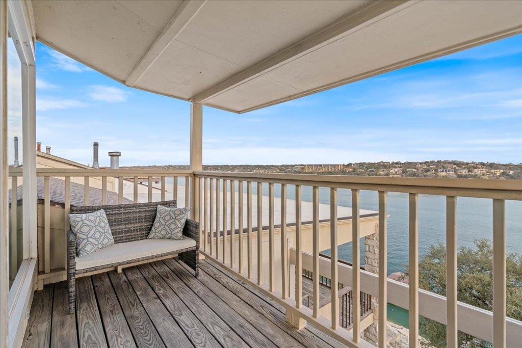 18231 Lakepoint Cv, Lago Vista, TX 78645