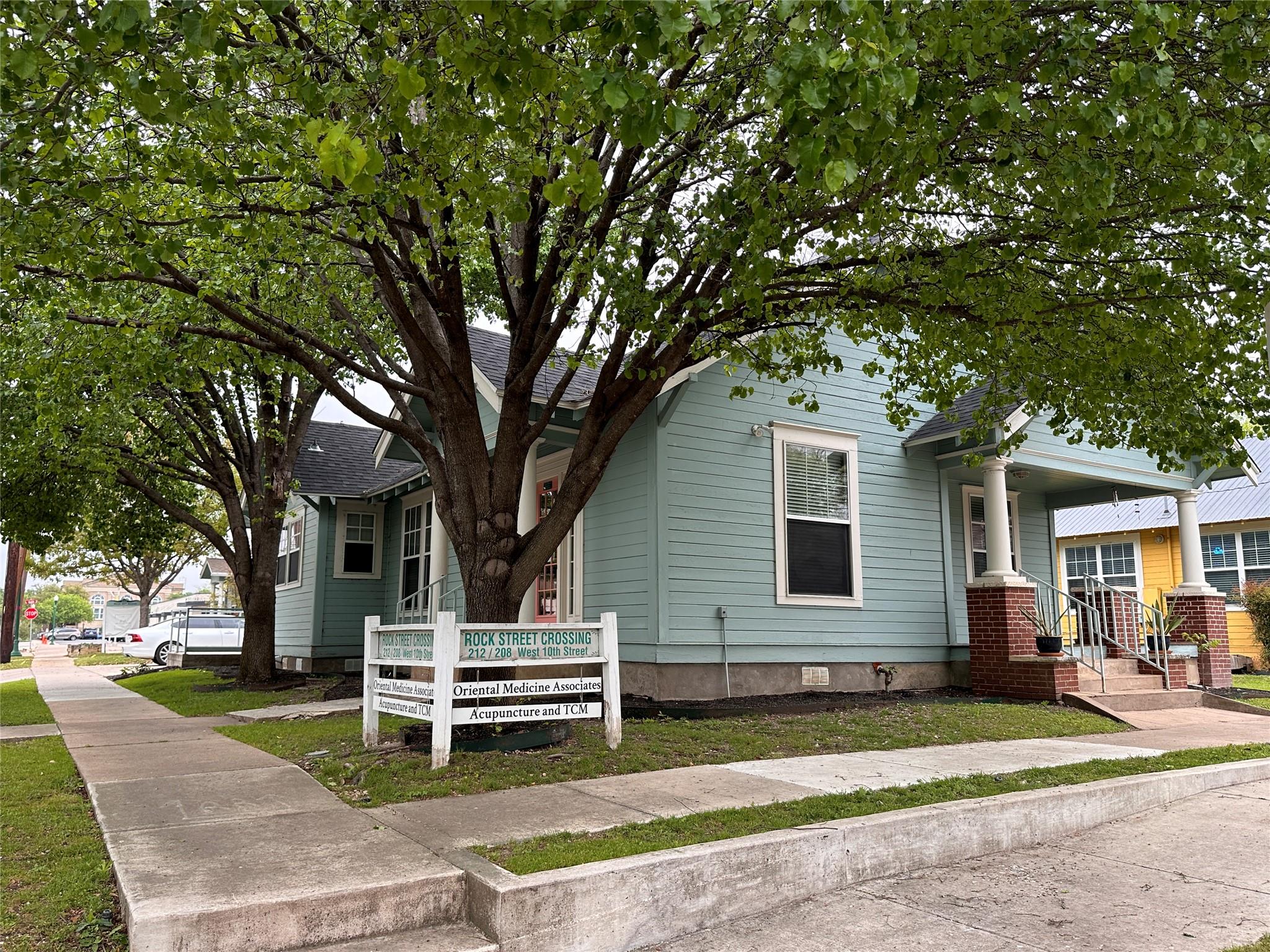 212 W 10th St # 102, Georgetown, TX 78626