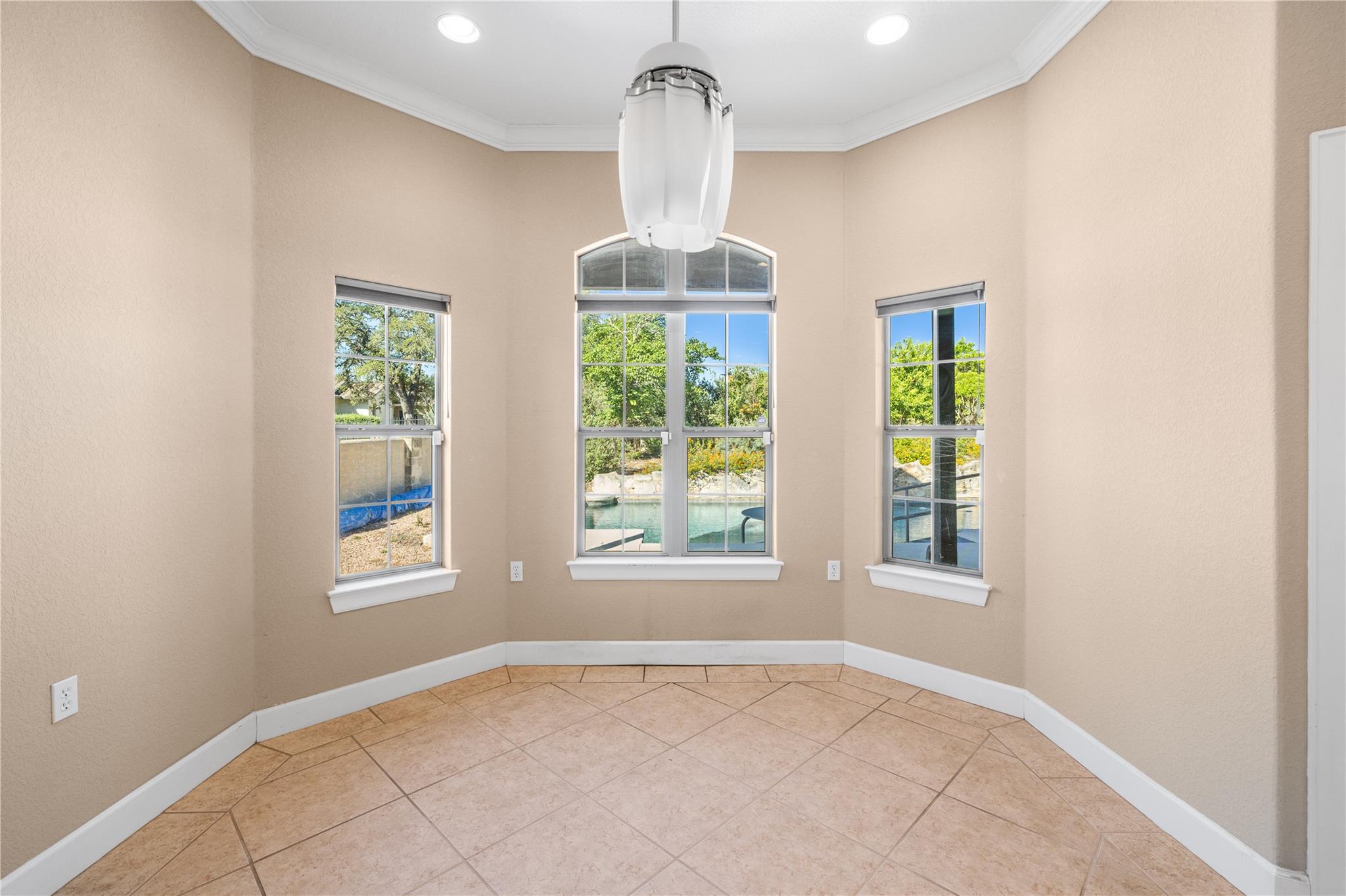 3907 Kite Dr, Kerrville, TX 78028