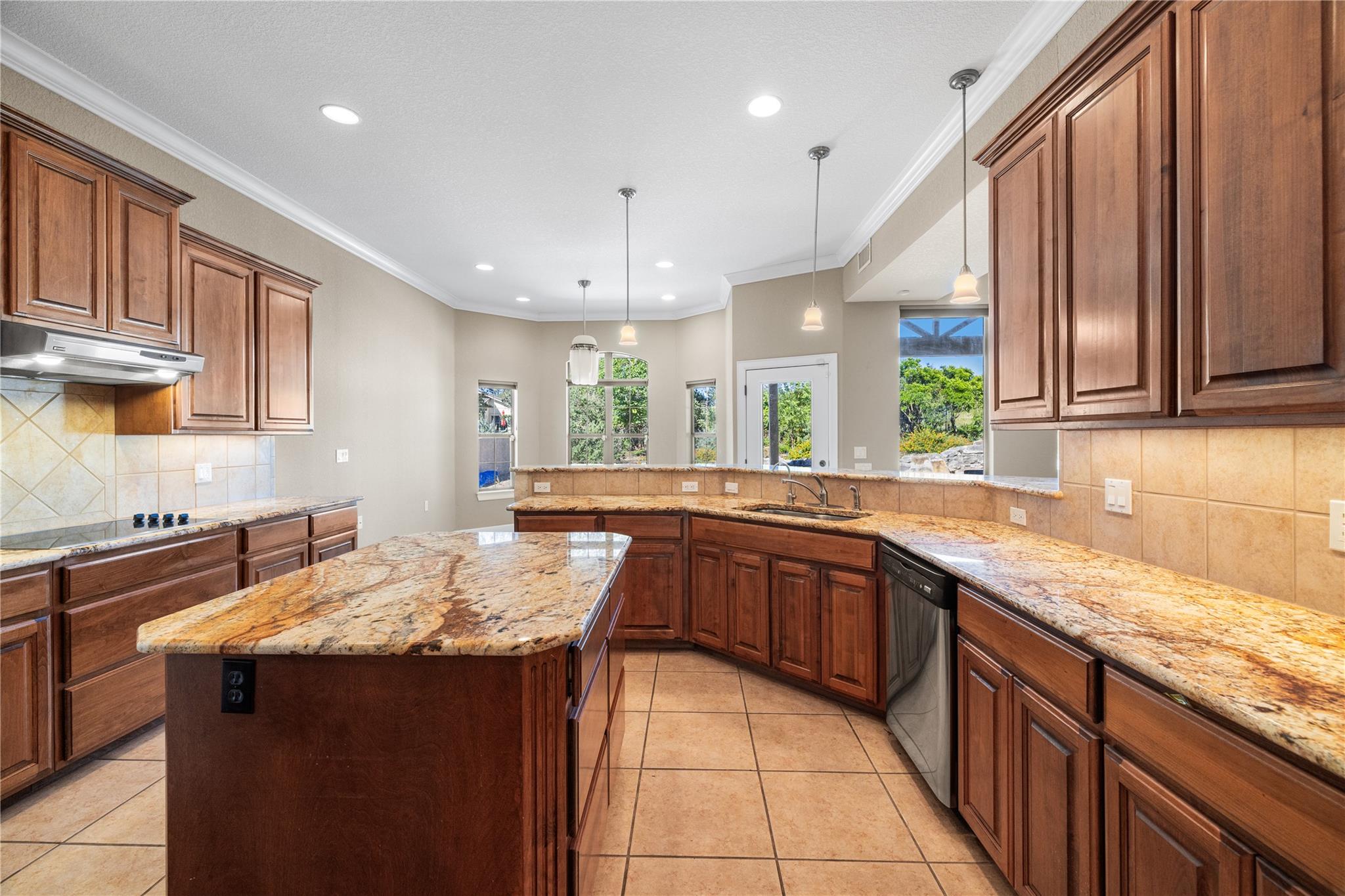 3907 Kite Dr, Kerrville, TX 78028