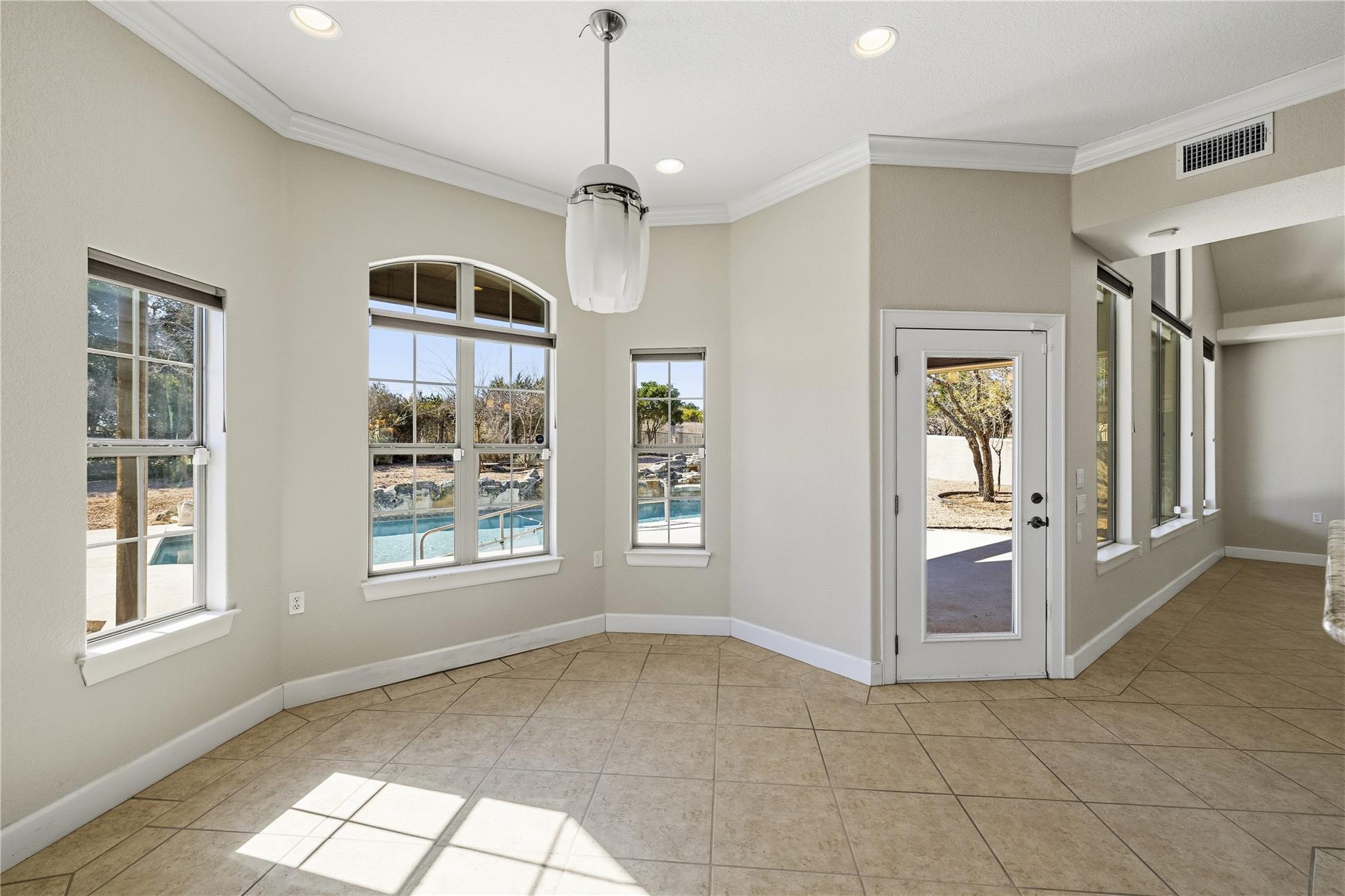 3907 Kite Dr, Kerrville, TX 78028