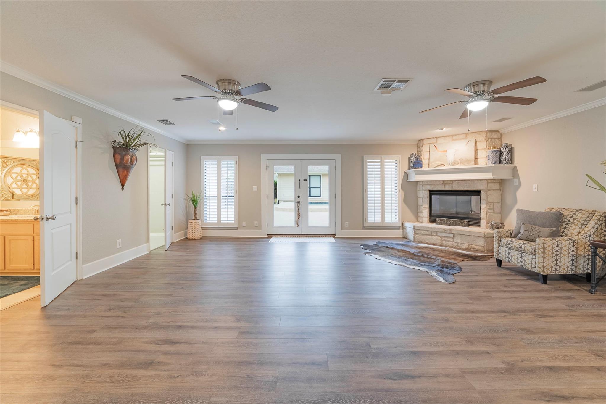 505 Avenue E, Marble Falls, TX 78654