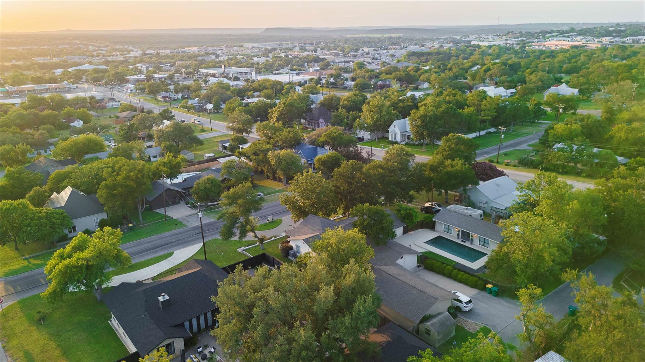 505 Avenue E, Marble Falls, TX 78654