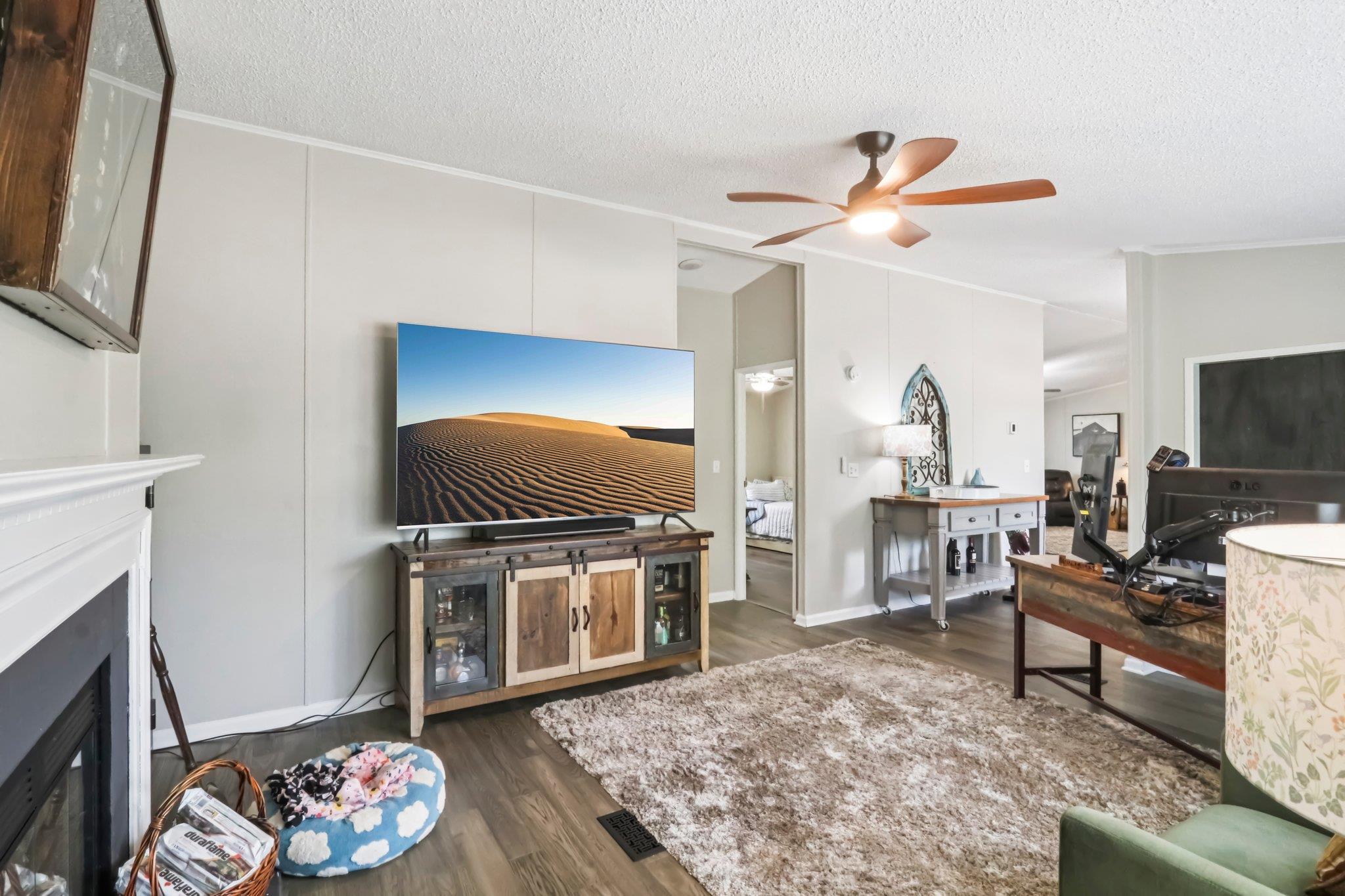 188 William Higgins Dr, Bastrop, TX 78602