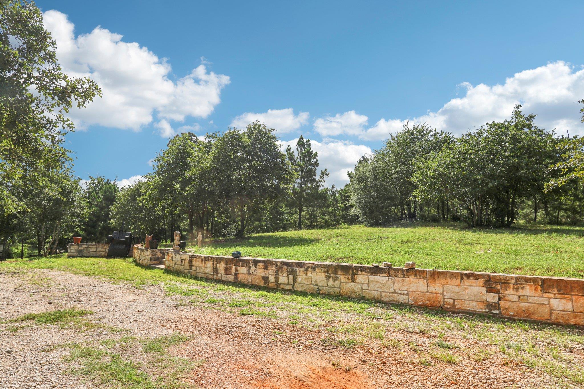 188 William Higgins Dr, Bastrop, TX 78602