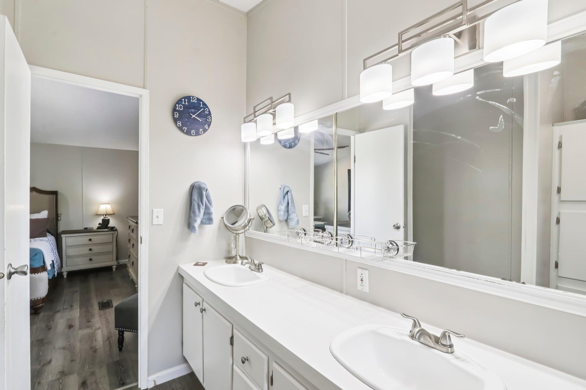 188 William Higgins Dr, Bastrop, TX 78602