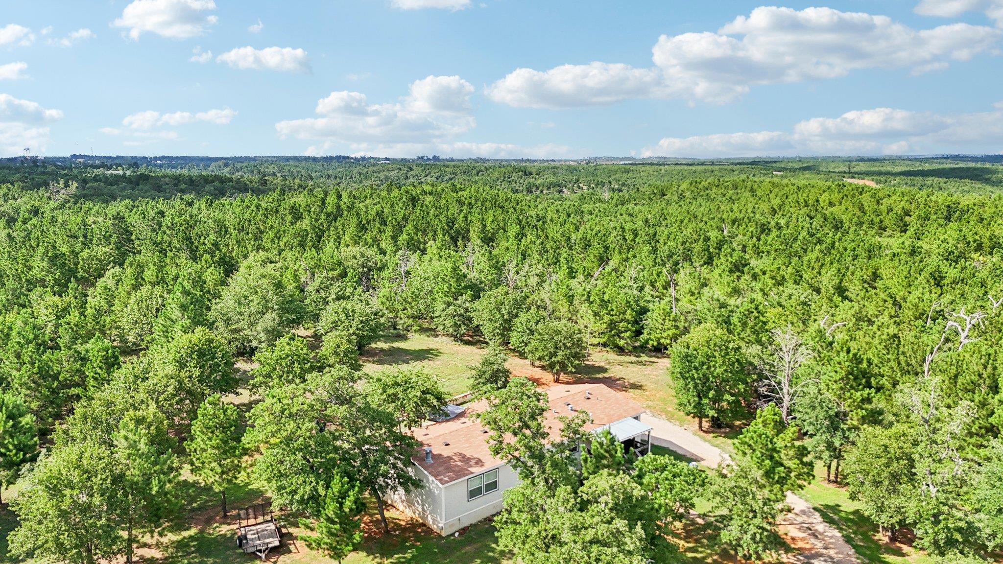 188 William Higgins Dr, Bastrop, TX 78602