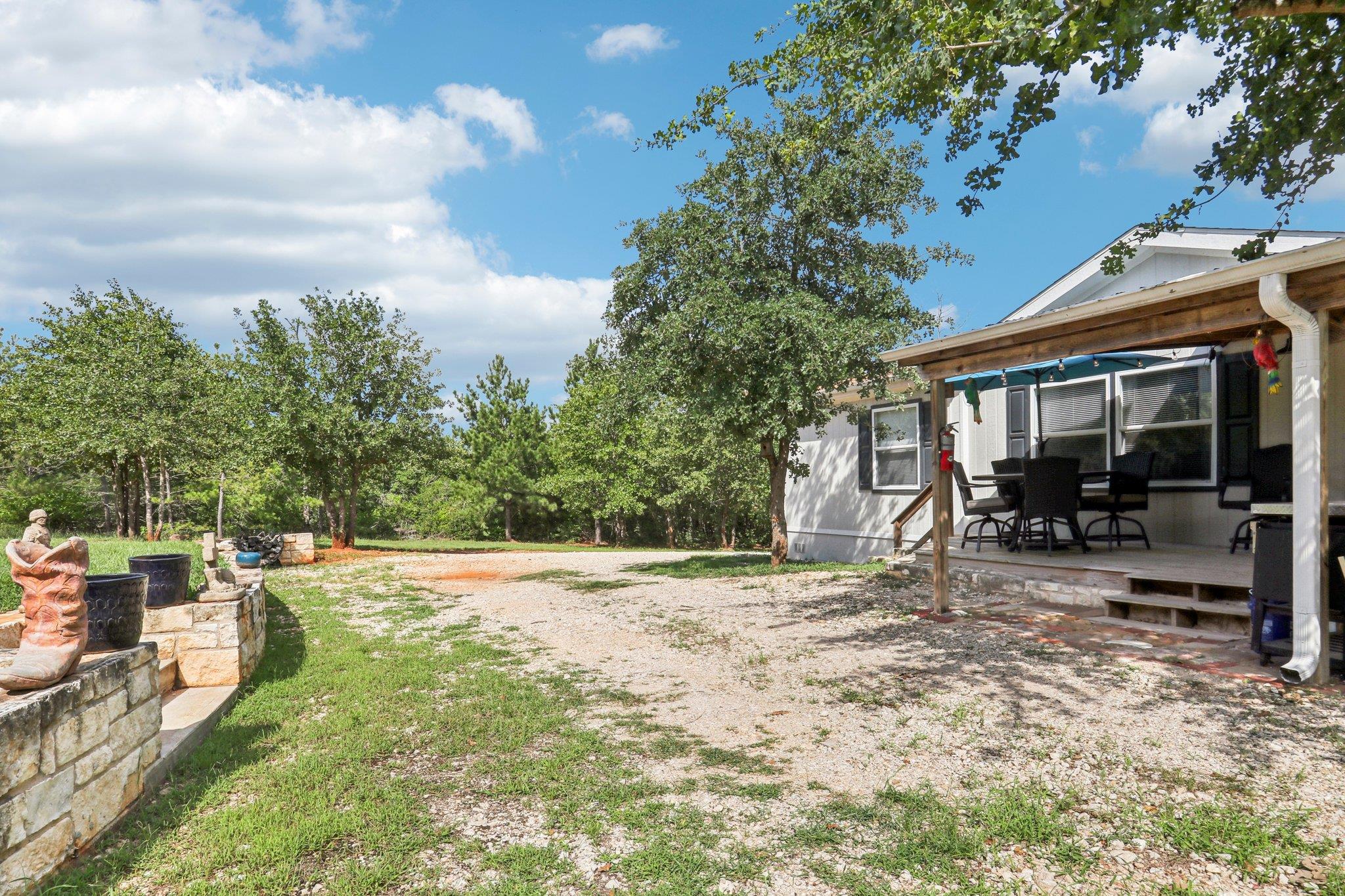 188 William Higgins Dr, Bastrop, TX 78602