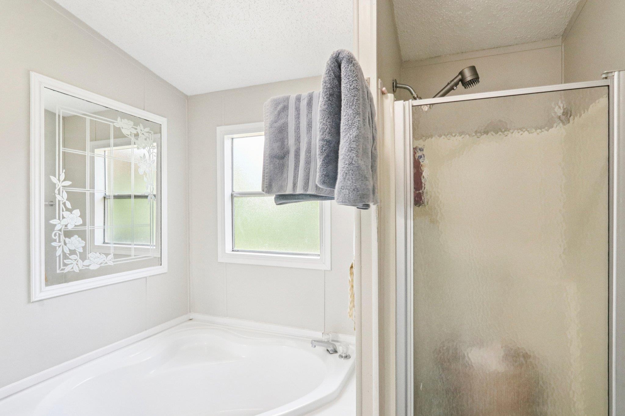 188 William Higgins Dr, Bastrop, TX 78602