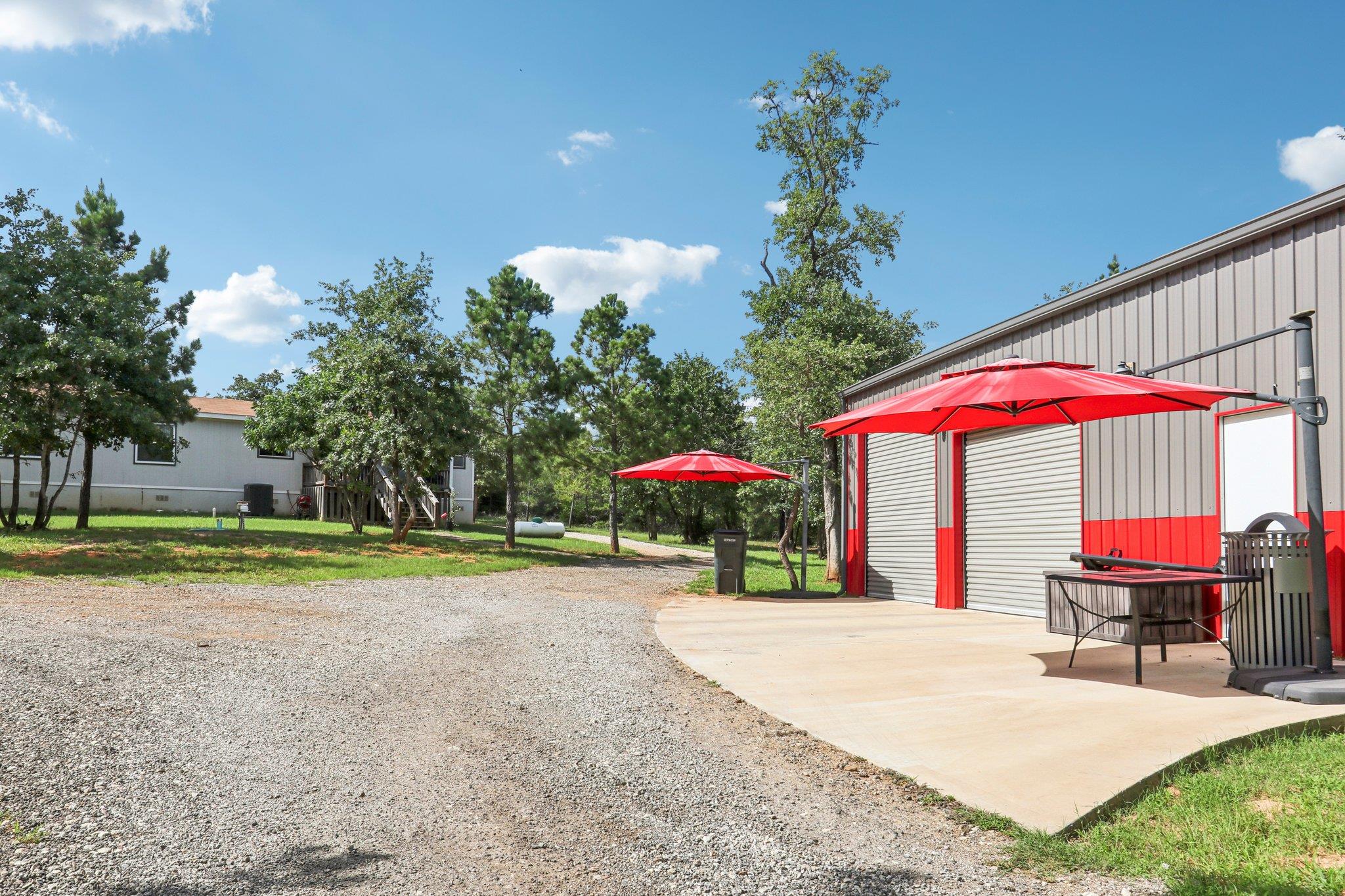 188 William Higgins Dr, Bastrop, TX 78602