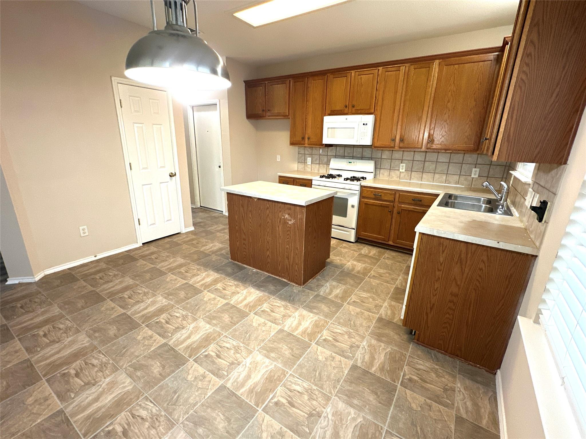 14408 Ballycastle Trl, Austin, TX 78717