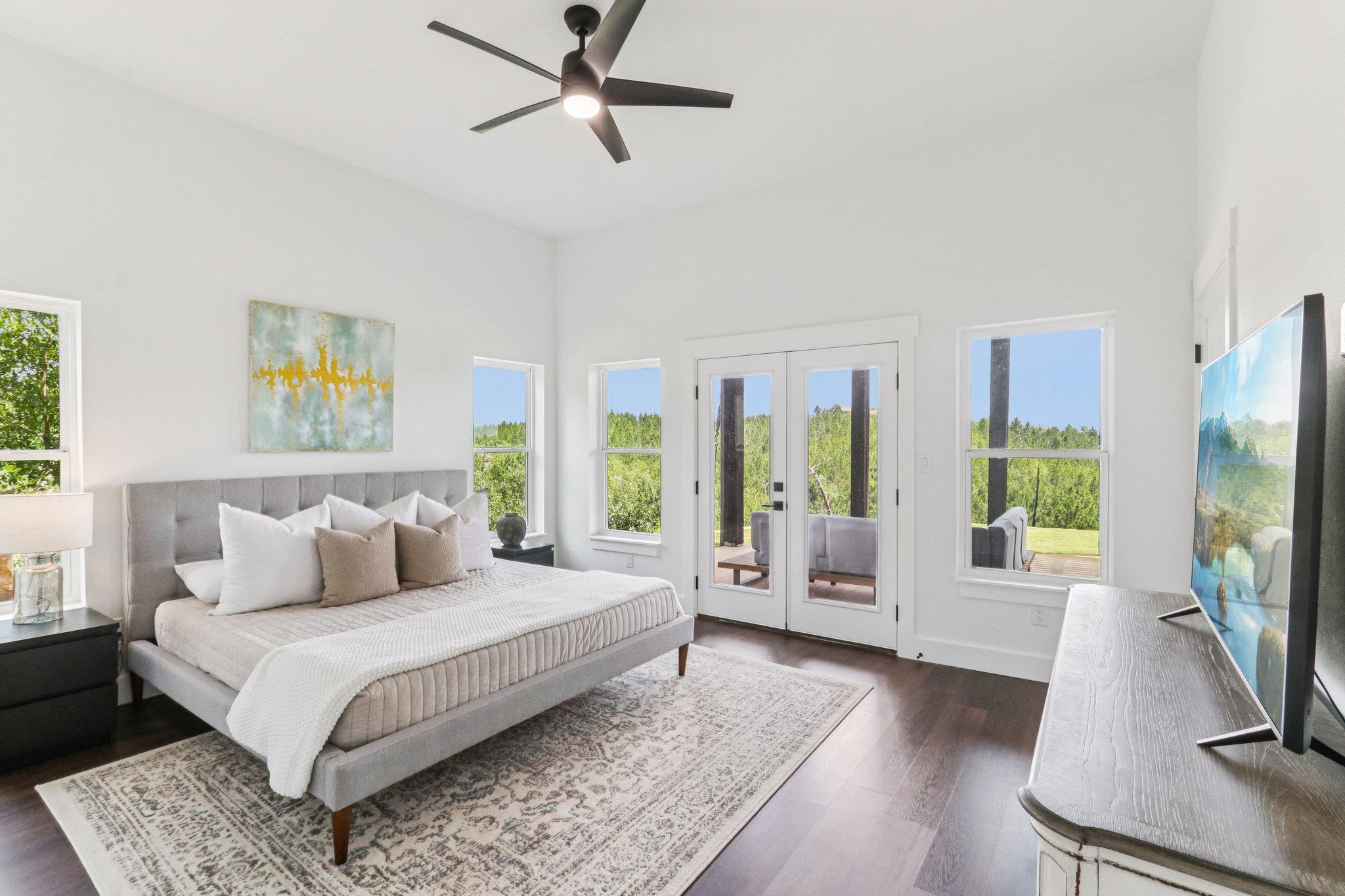 169 Tall Forest Dr, Bastrop, TX 78602