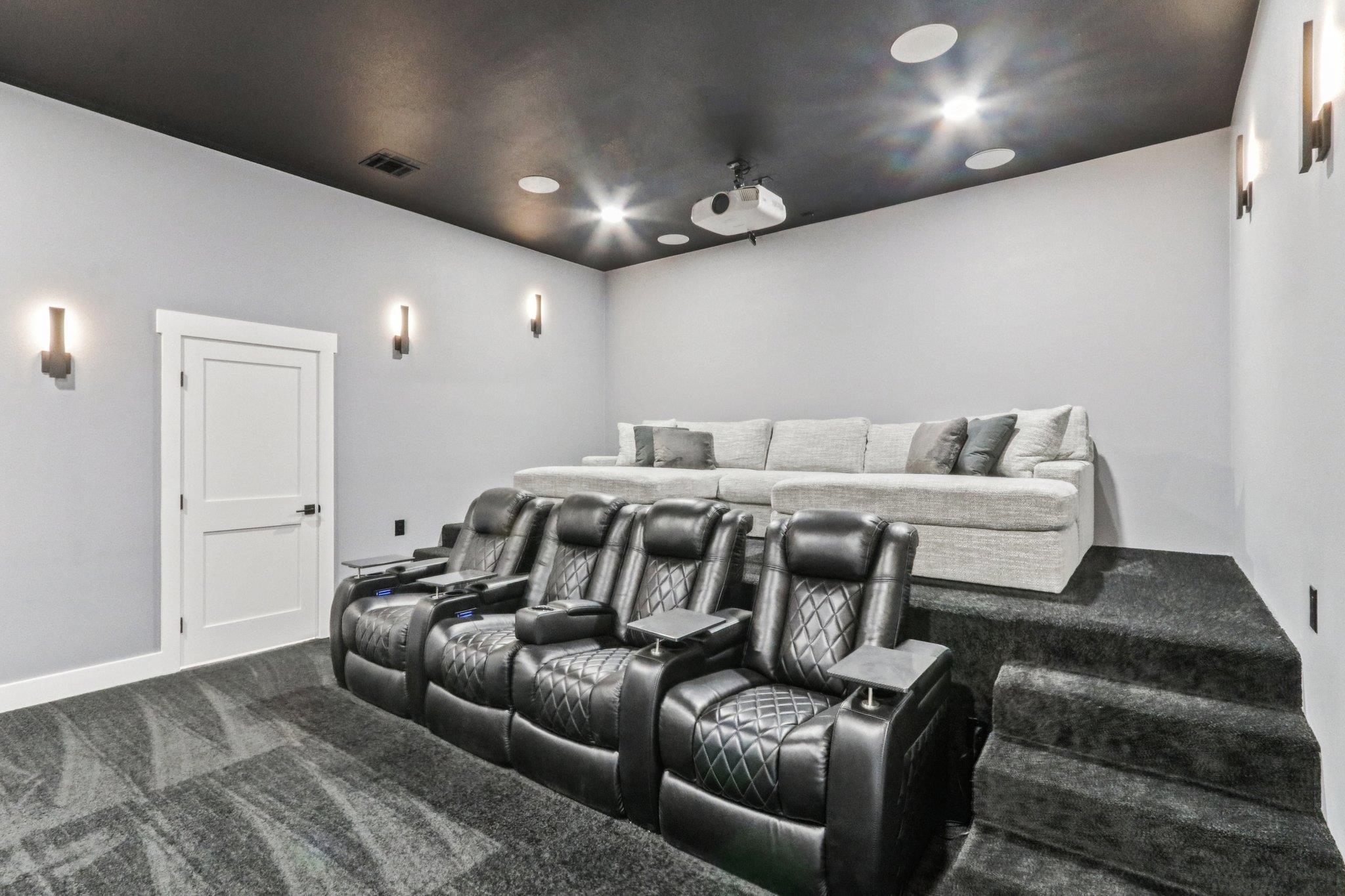 169 Tall Forest Dr, Bastrop, TX 78602