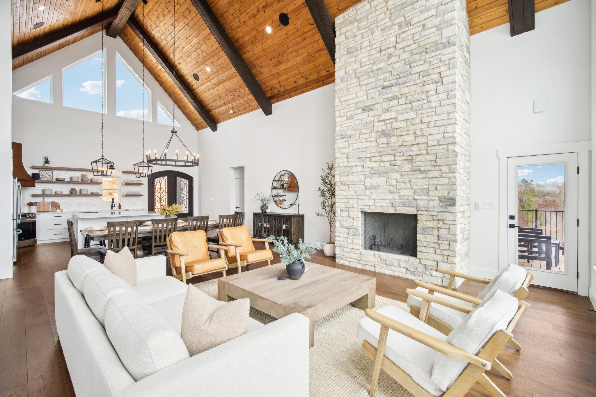 169 Tall Forest Dr, Bastrop, TX 78602