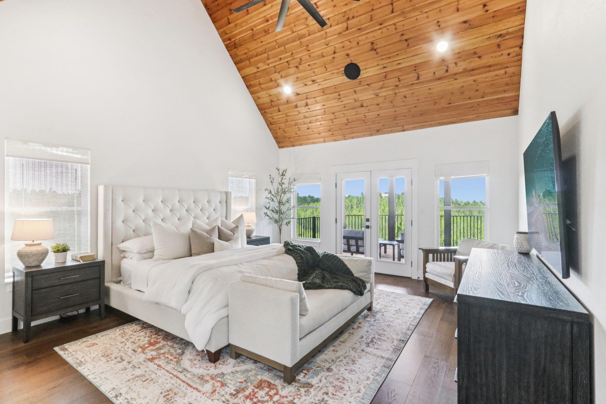 169 Tall Forest Dr, Bastrop, TX 78602