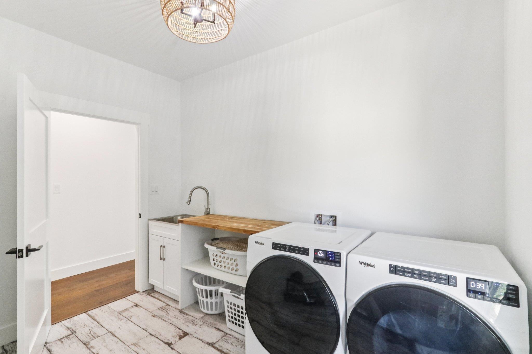 169 Tall Forest Dr, Bastrop, TX 78602