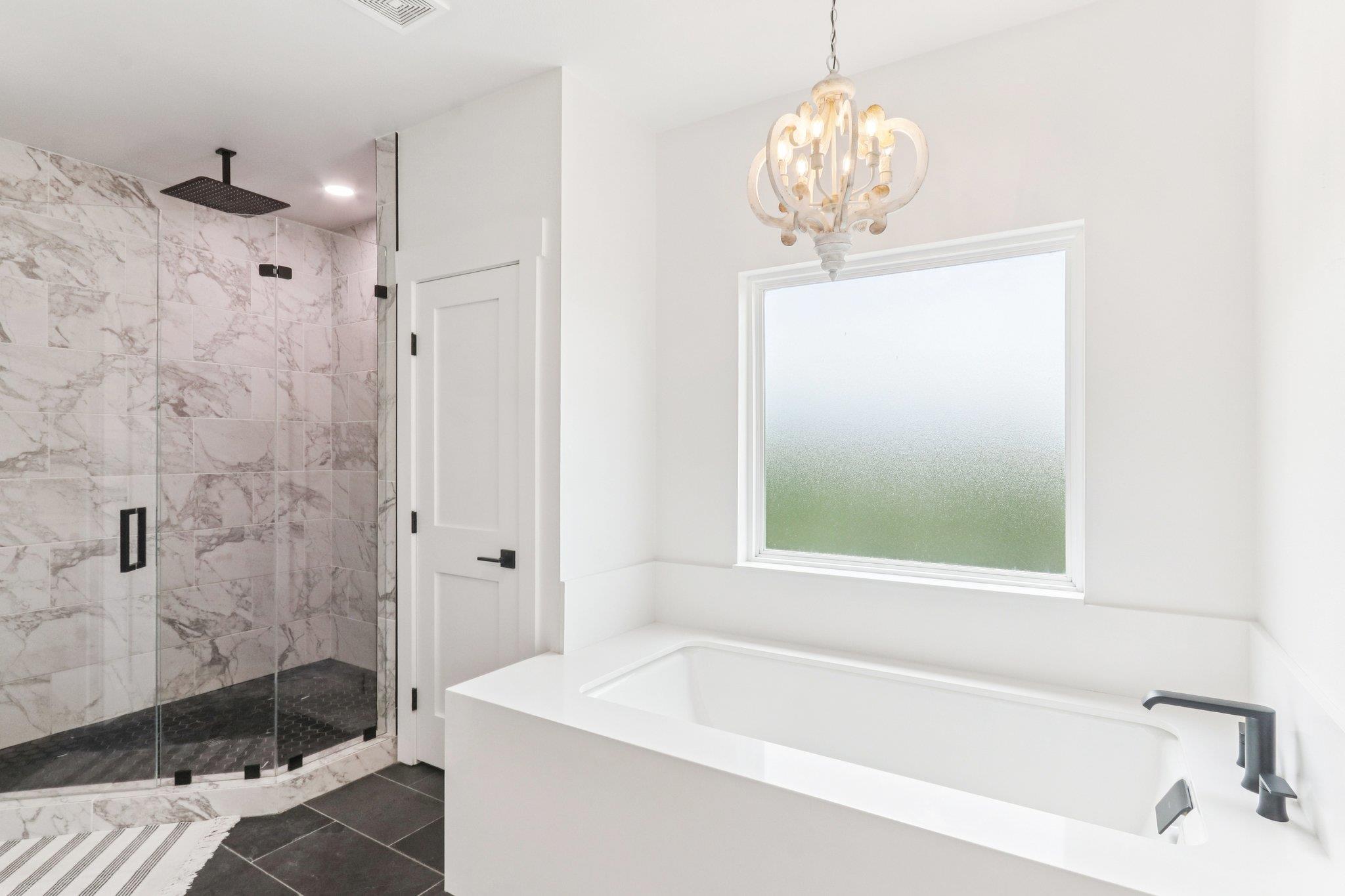 169 Tall Forest Dr, Bastrop, TX 78602