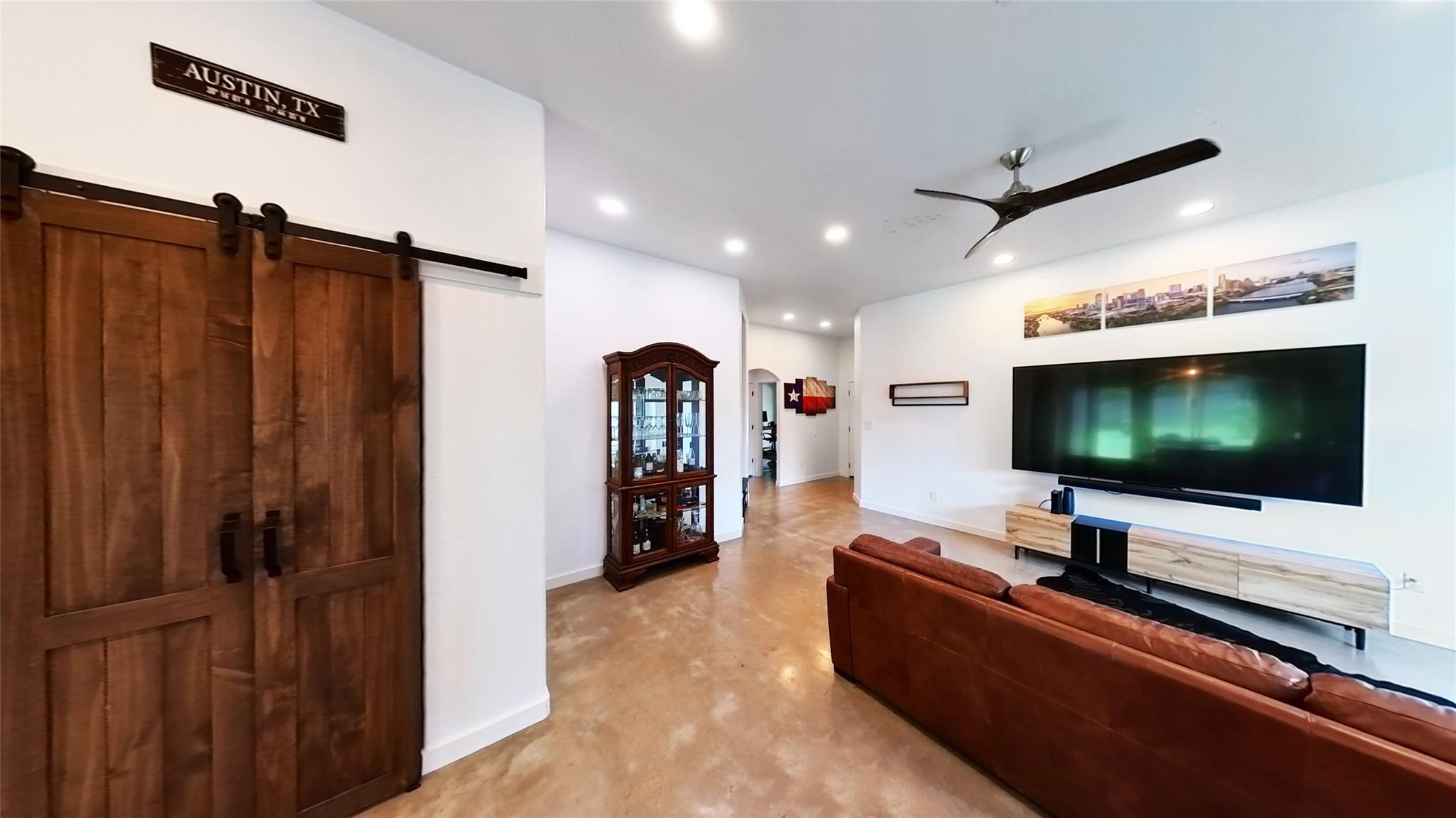 2708 Kingsland Way, Austin, TX 78725
