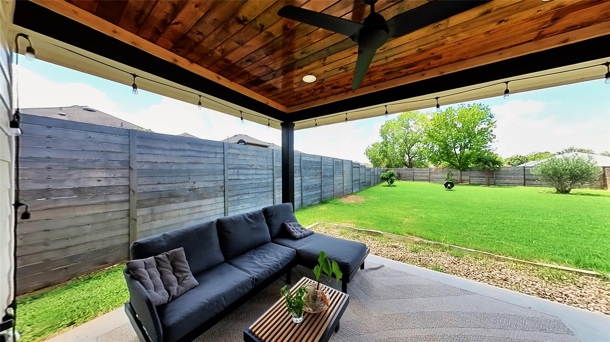 2708 Kingsland Way, Austin, TX 78725