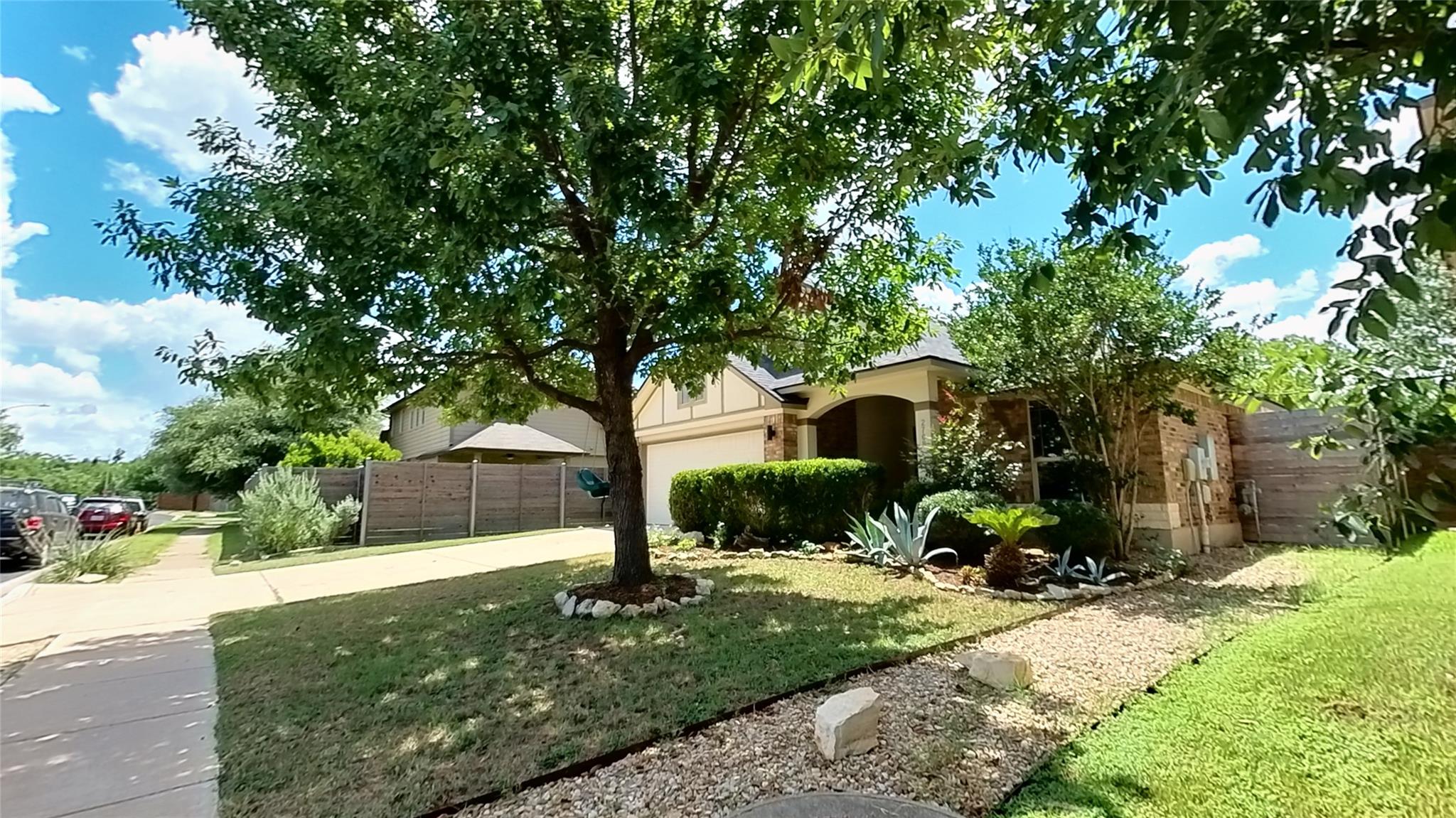 2708 Kingsland Way, Austin, TX 78725