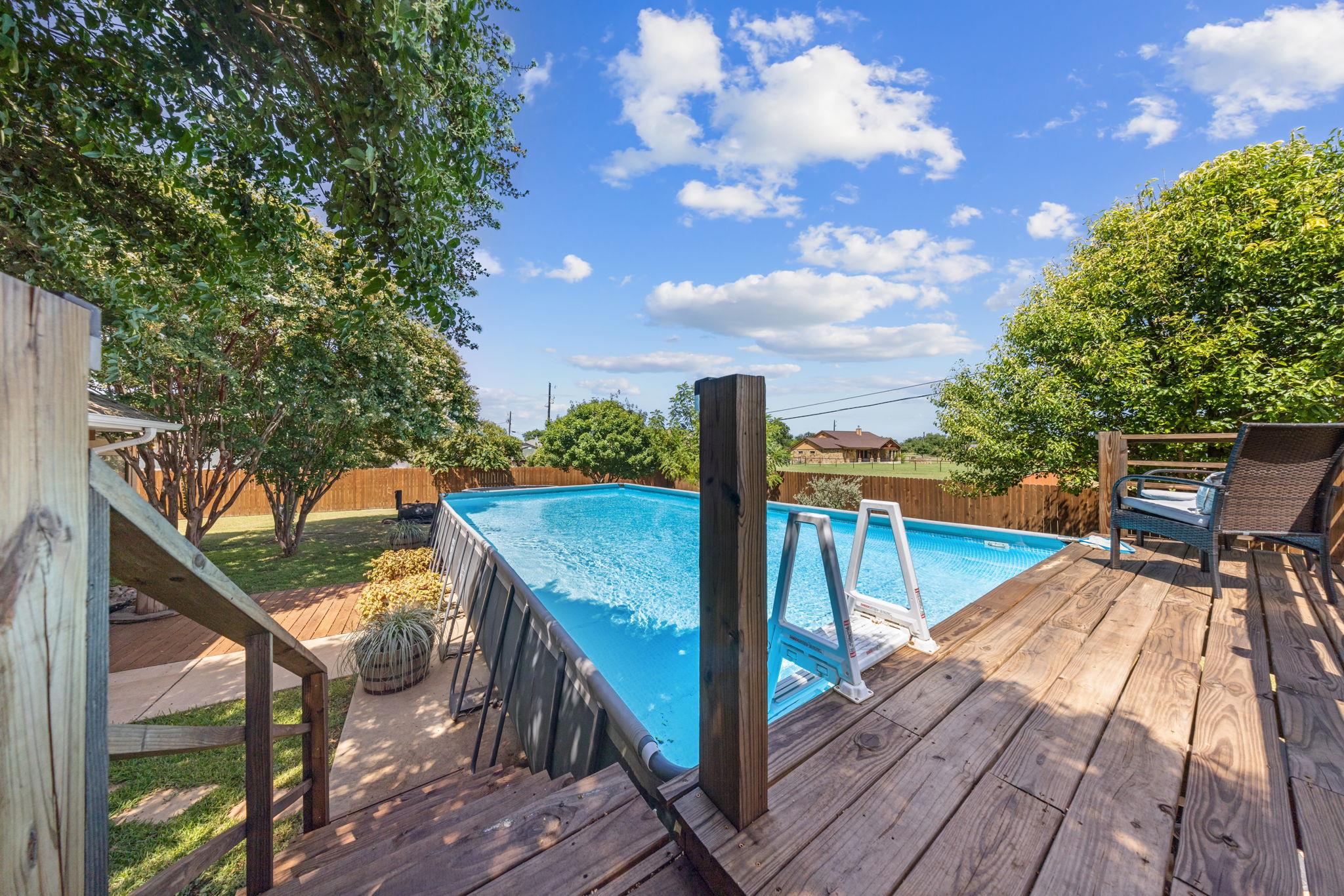1902 Southview Dr, Salado, TX 76571