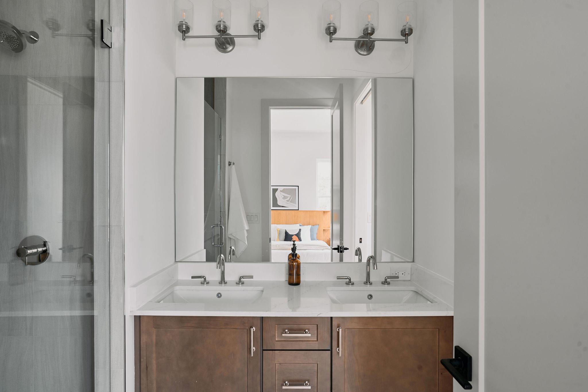 2209 Woodland Ave # 302, Austin, TX 78741