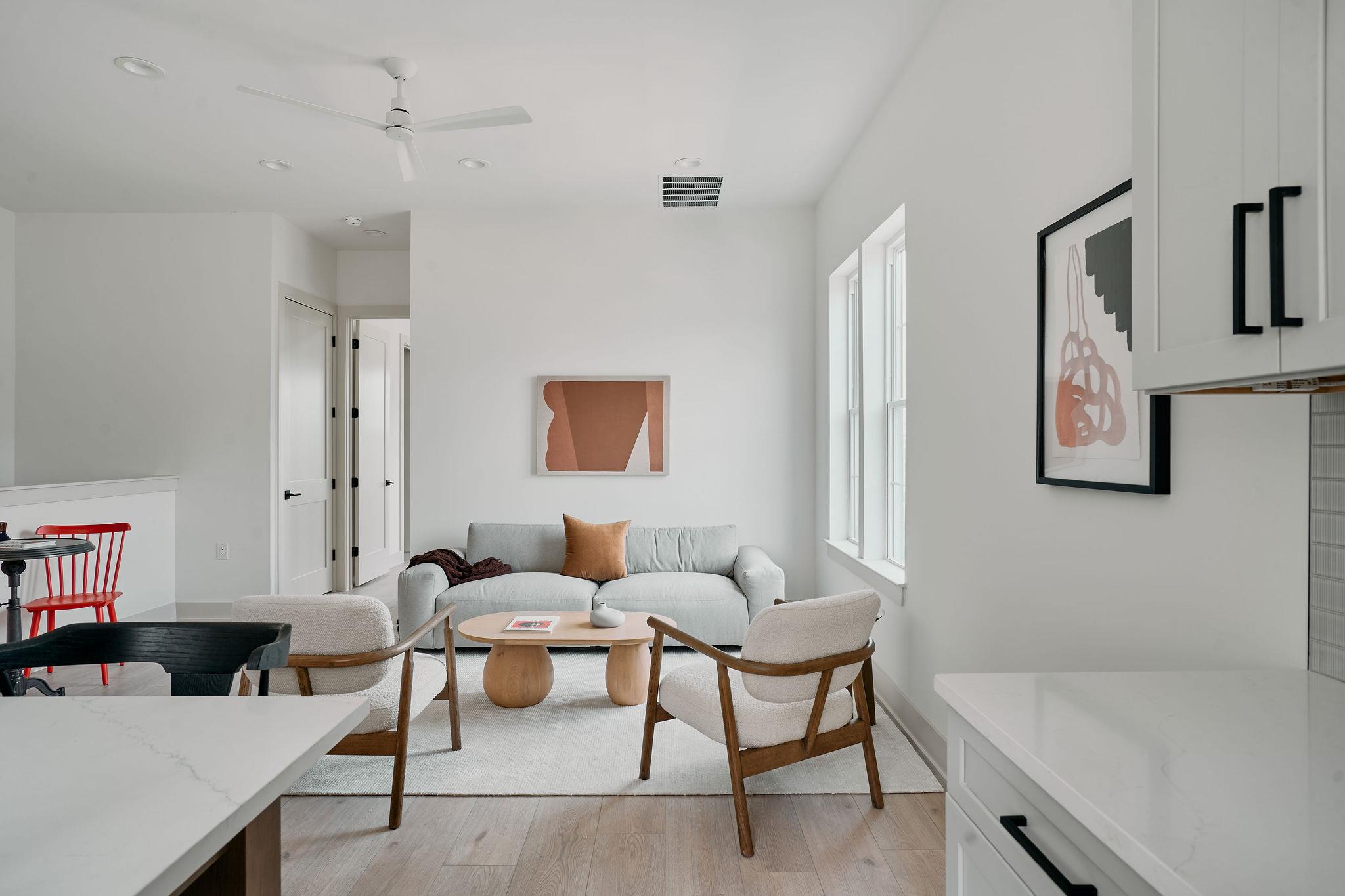 2209 Woodland Ave # 302, Austin, TX 78741