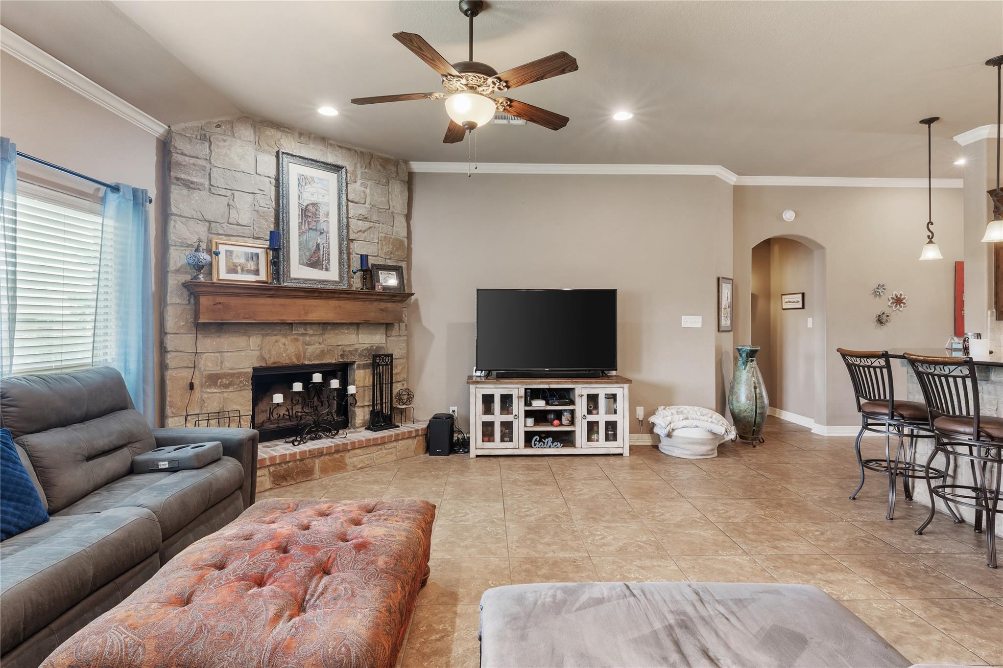 3308 Ten Bits Dr, Belton, TX 76513