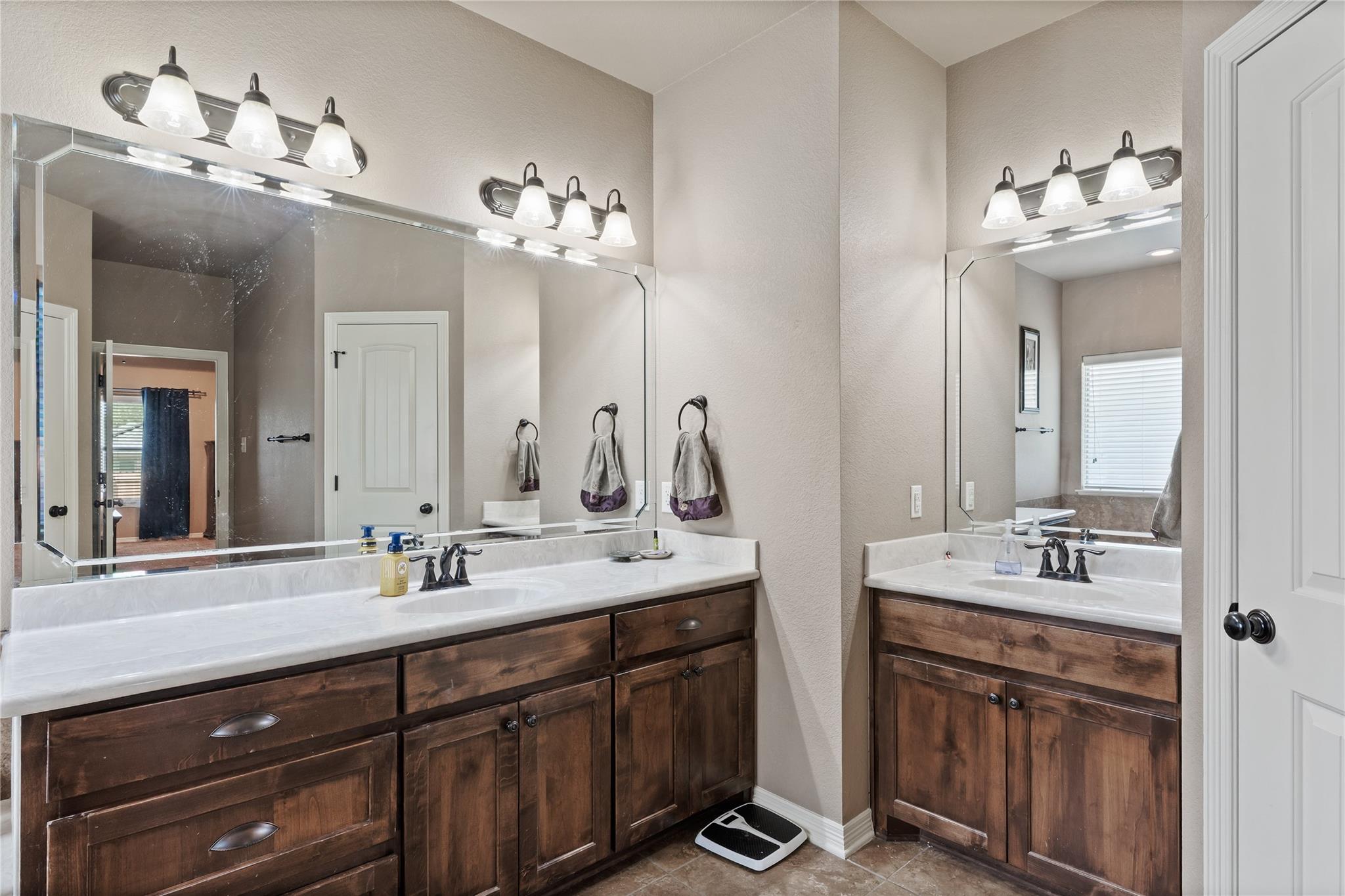 3308 Ten Bits Dr, Belton, TX 76513