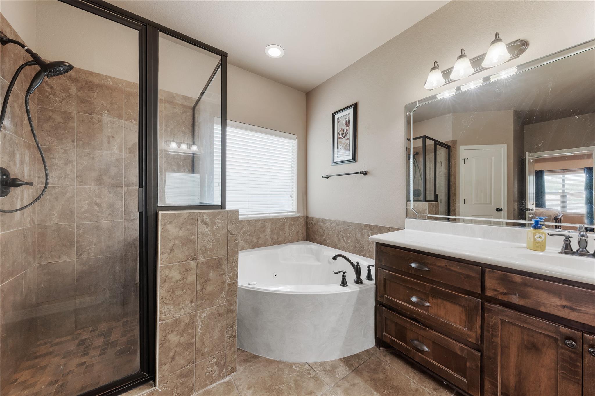 3308 Ten Bits Dr, Belton, TX 76513